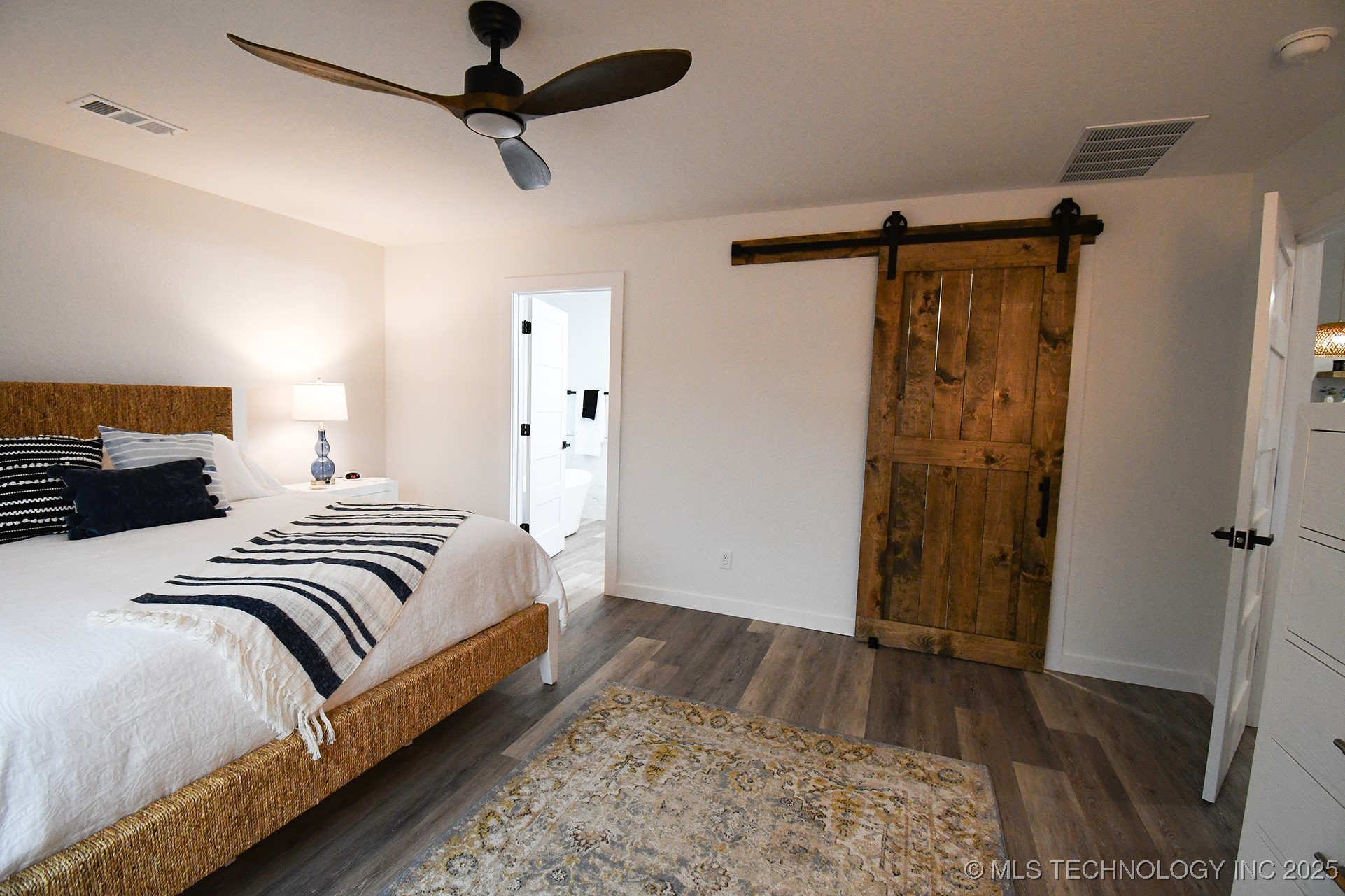 20471 W Chicken Creek Road Cookson OK 74427
