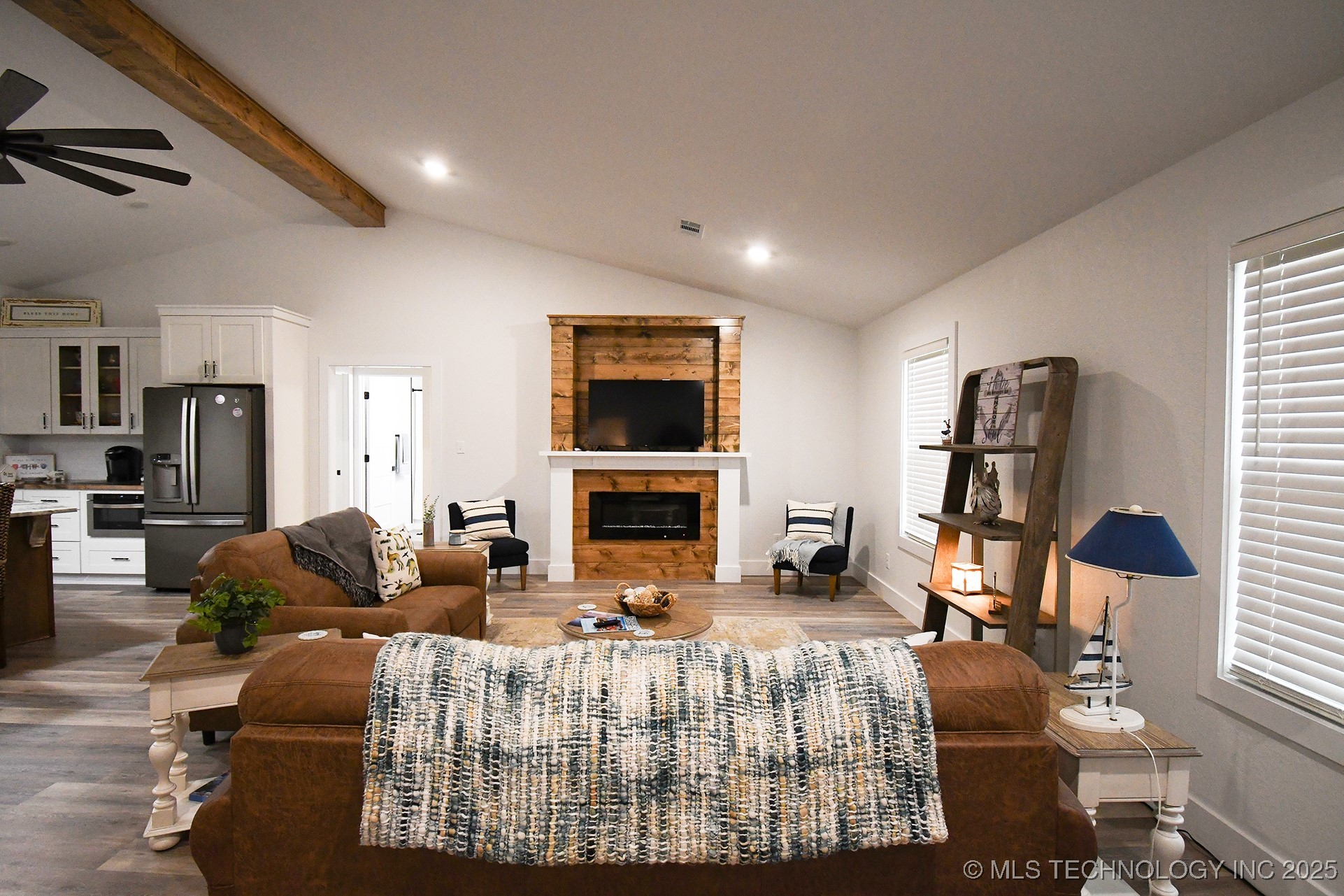 20471 W Chicken Creek Road Cookson OK 74427