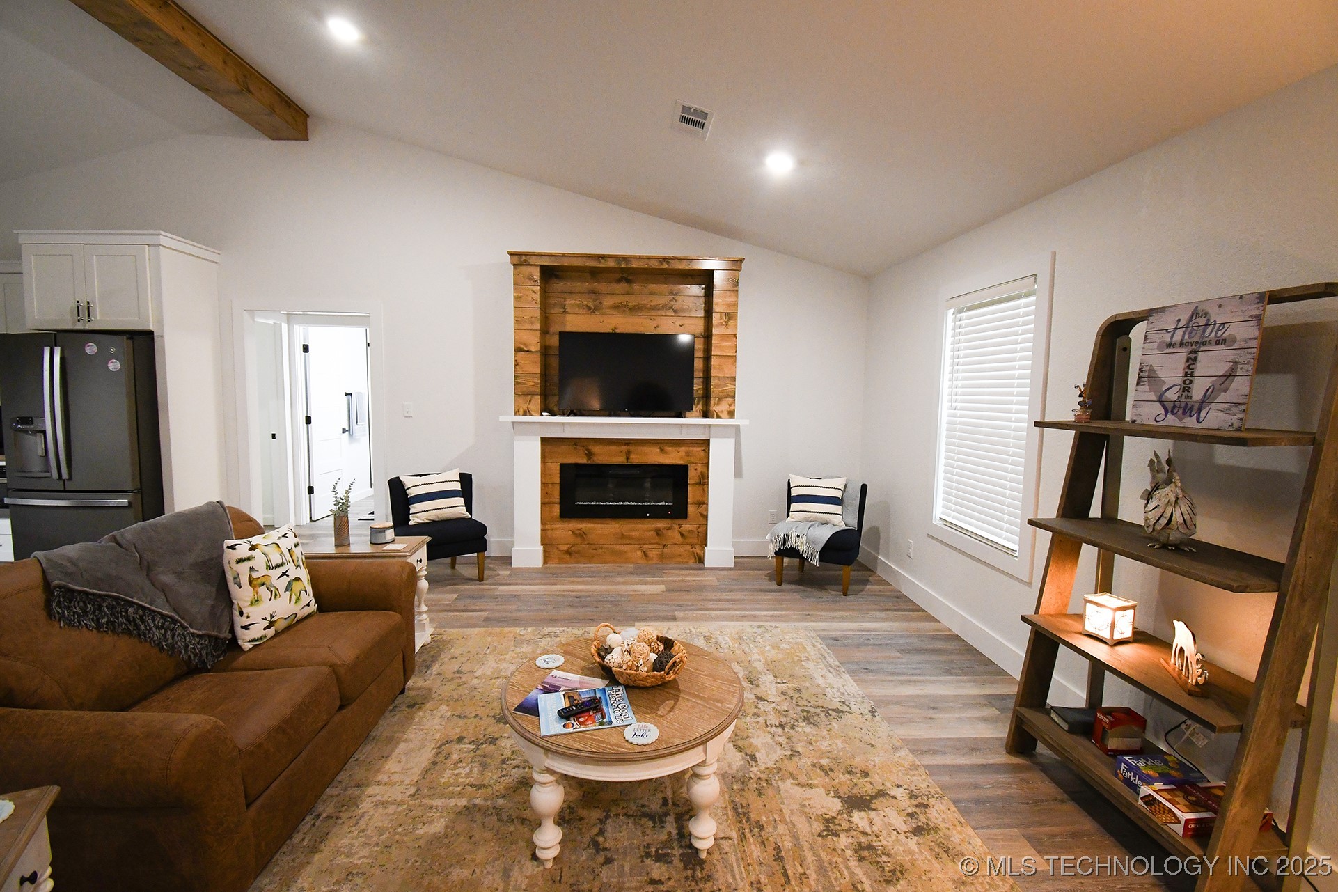 20471 W Chicken Creek Road Cookson OK 74427
