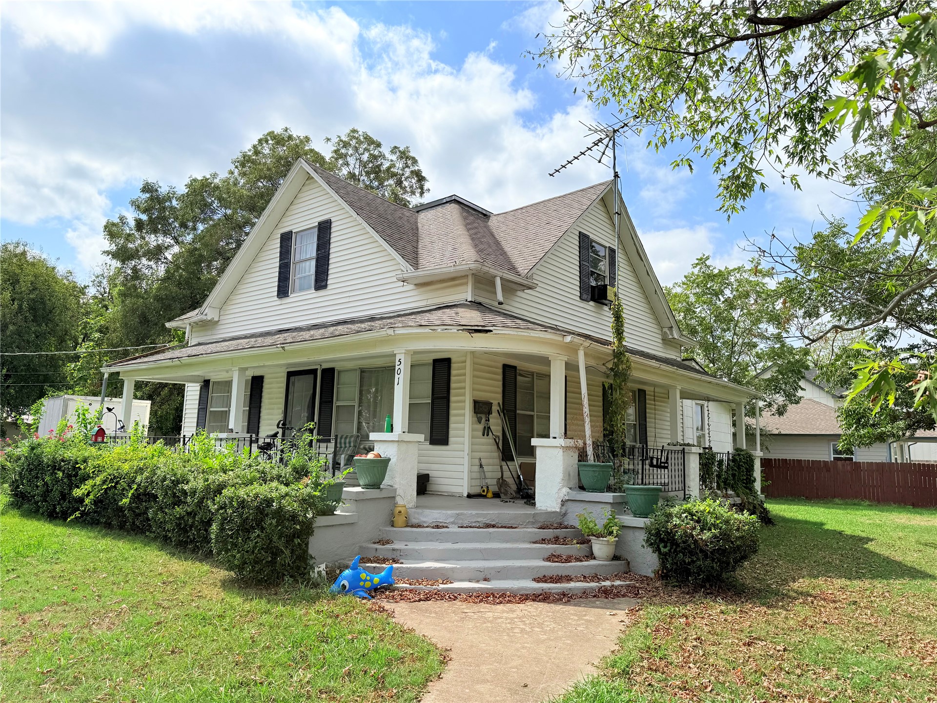 501 W El Paso Street Broken Arrow OK 74012