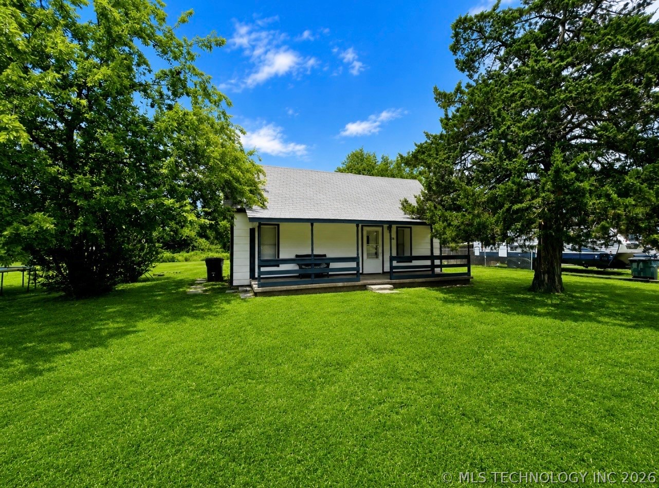 105 S Maytubby Street Kingston OK 73439