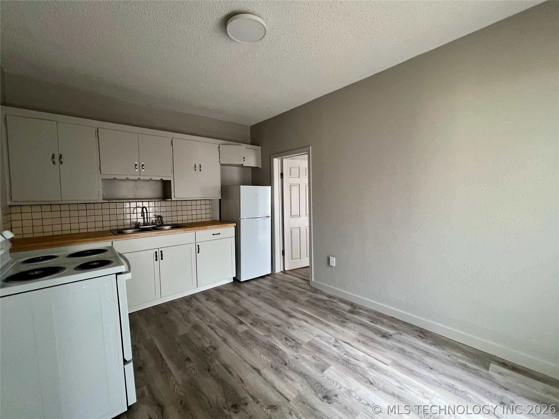 105 S Maytubby Street Kingston OK 73439