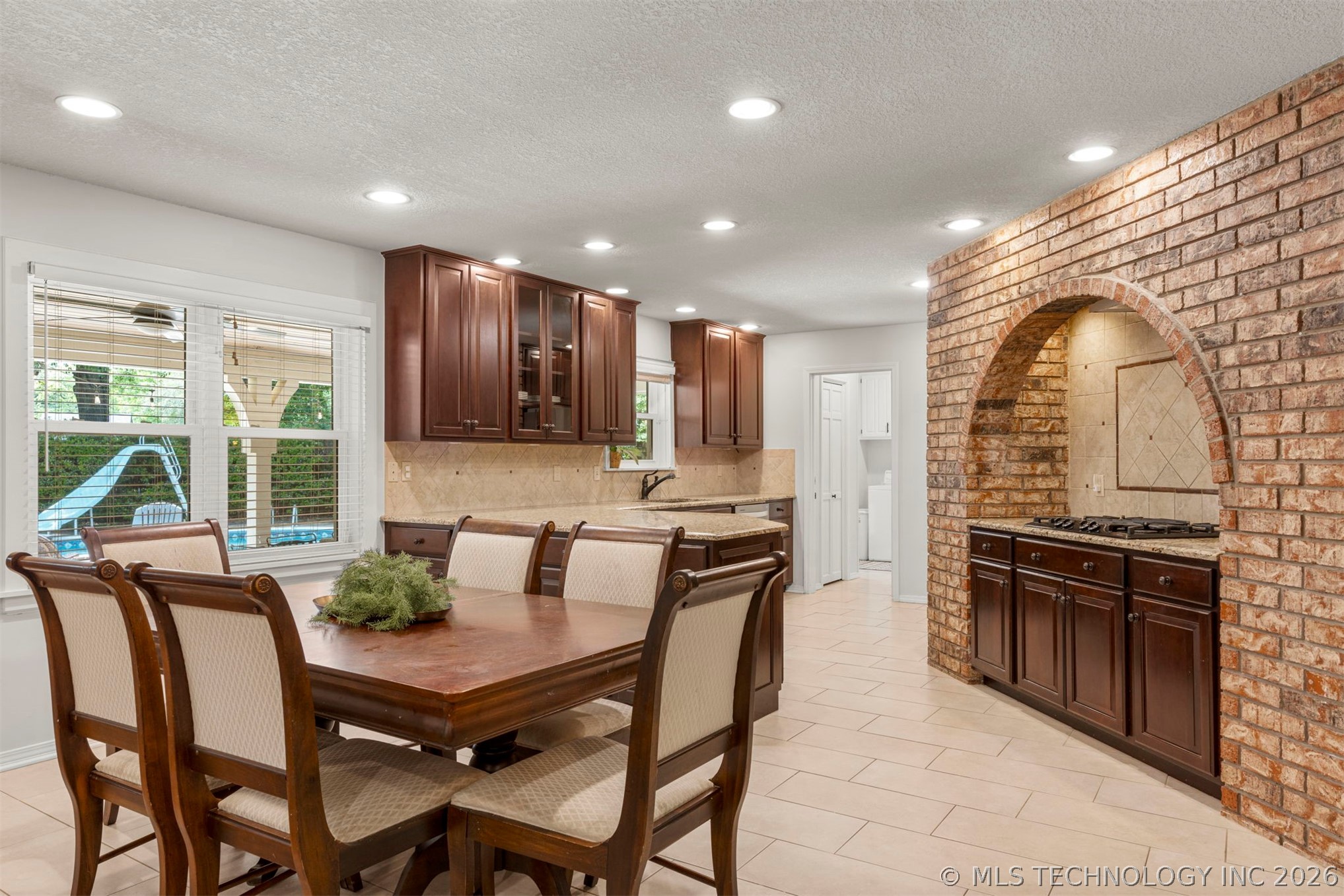 10522 S 66th Eastavenue Tulsa OK 74133