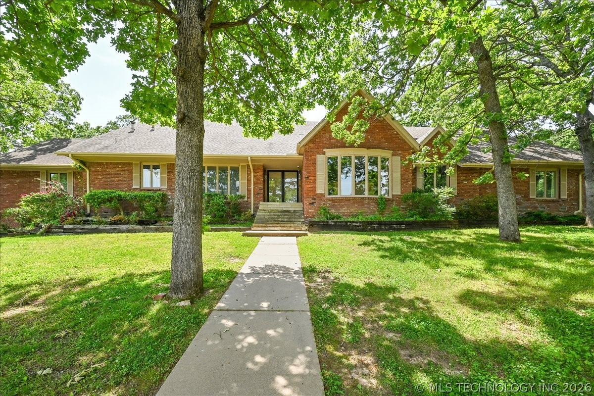 2956 E 69th Street Tulsa OK 74136