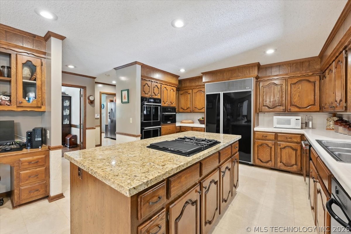 2956 E 69th Street Tulsa OK 74136