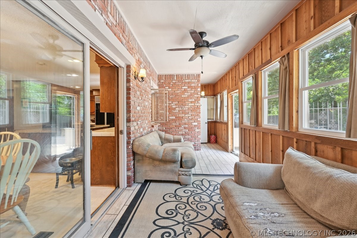 2956 E 69th Street Tulsa OK 74136