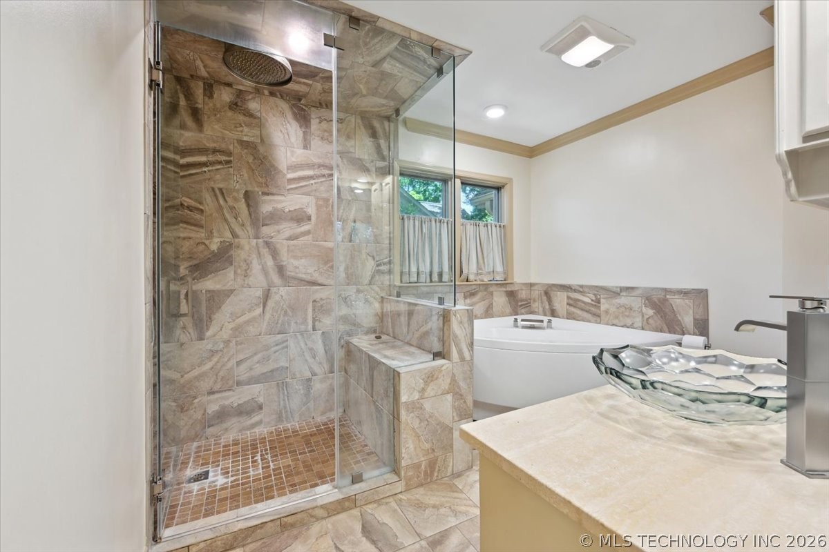 2956 E 69th Street Tulsa OK 74136