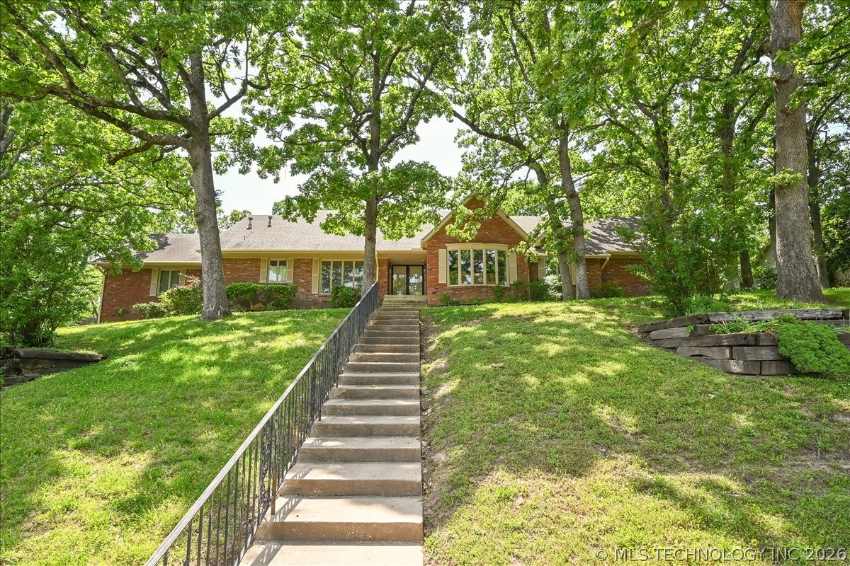 2956 E 69th Street Tulsa OK 74136
