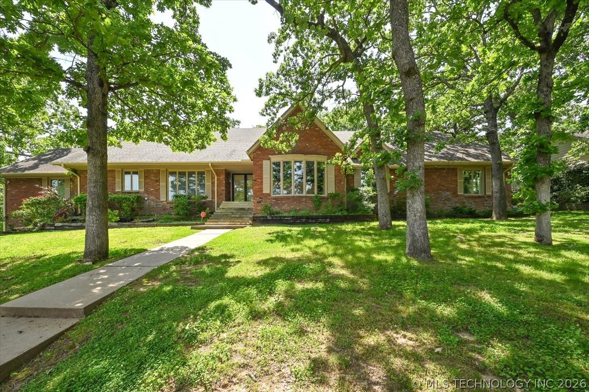 2956 E 69th Street Tulsa OK 74136
