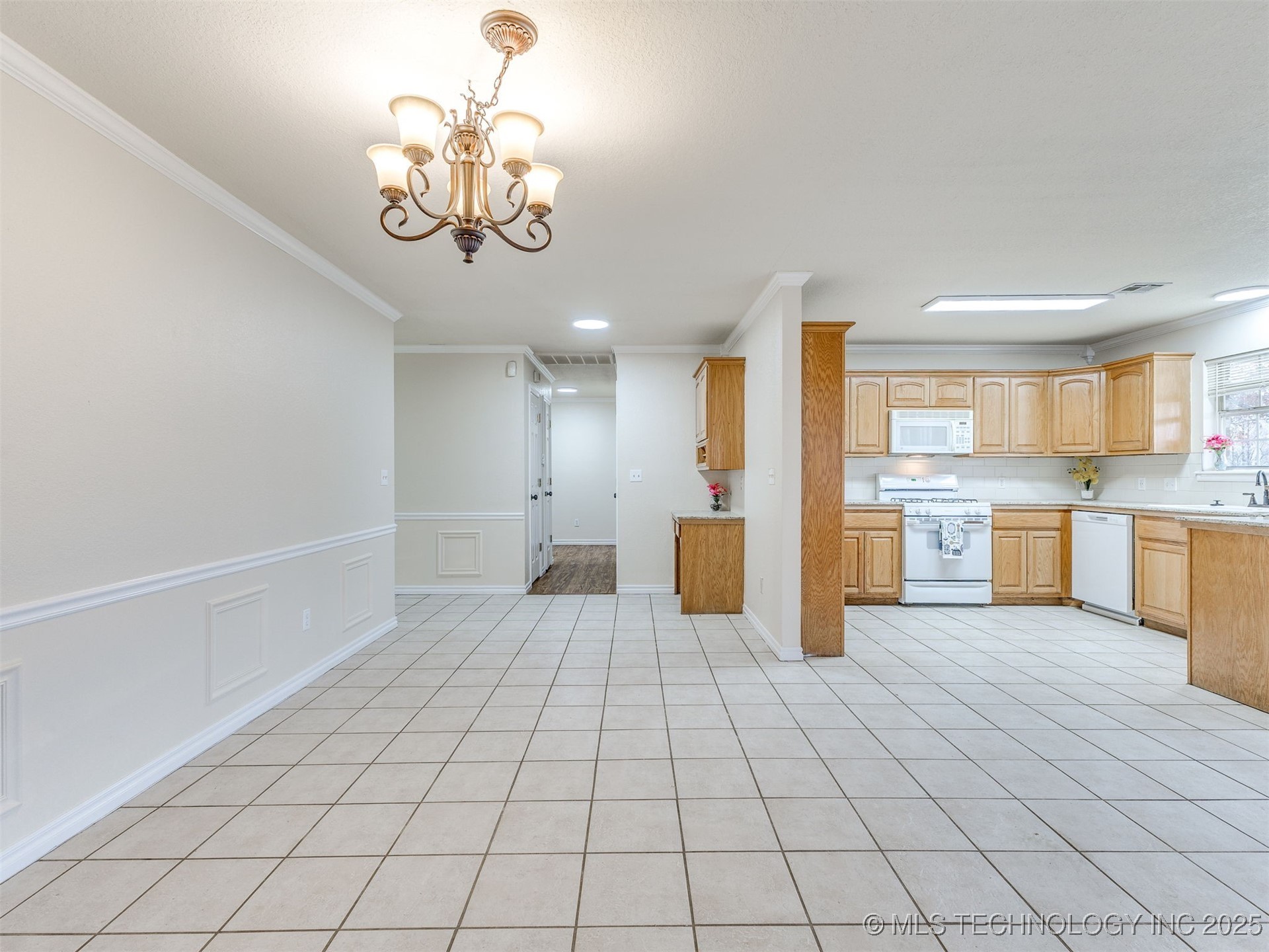 10592 E 142nd Street N Collinsville OK 74021