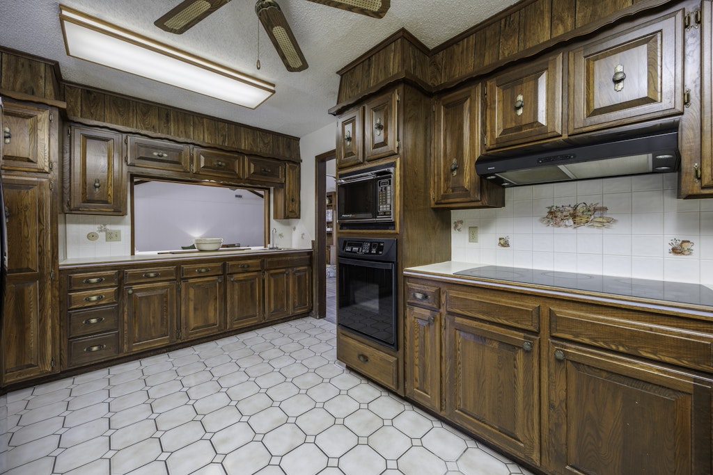 2918 Longridge Lane Bartlesville OK 74006