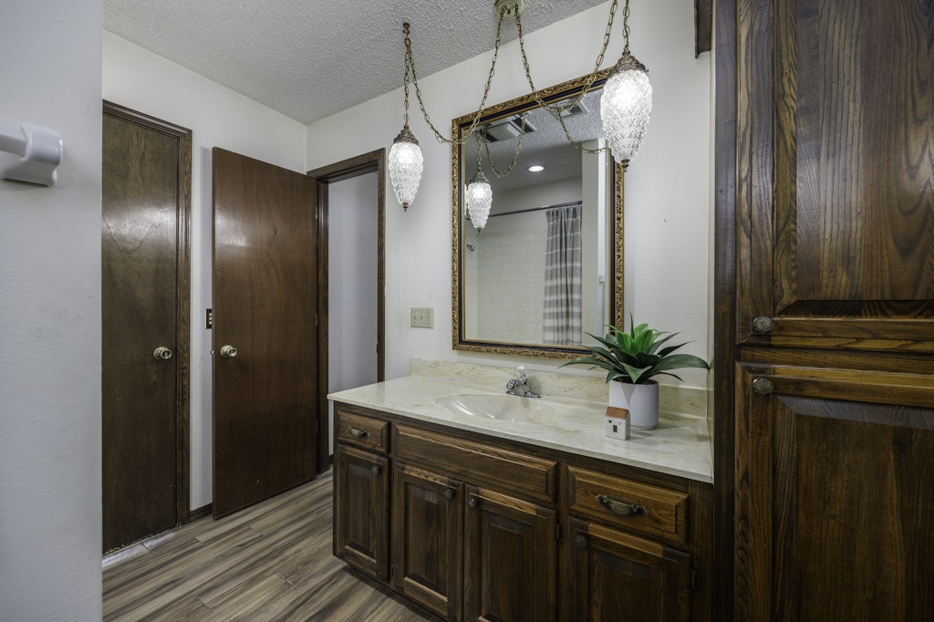 2918 Longridge Lane Bartlesville OK 74006