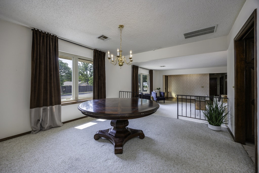 2918 Longridge Lane Bartlesville OK 74006