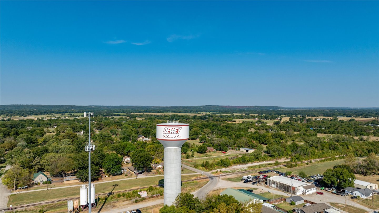 622 N Cherokee Avenue Dewey OK 74029