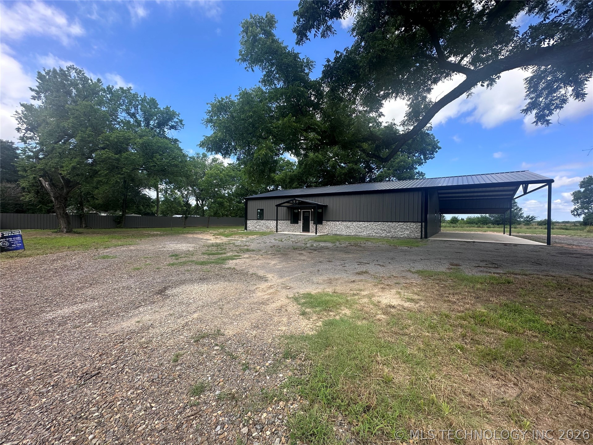 1105 S Lark Street Coalgate OK 74538