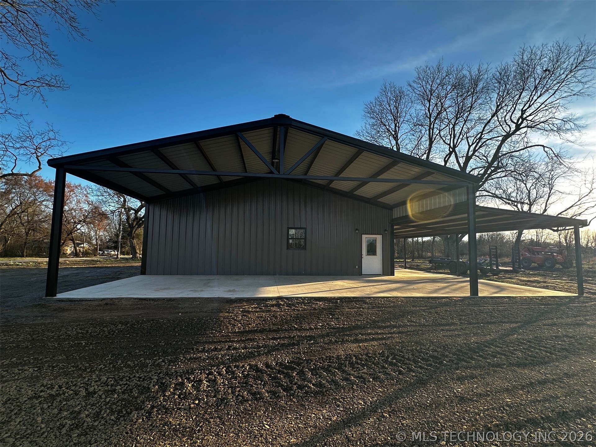 1105 S Lark Street Coalgate OK 74538