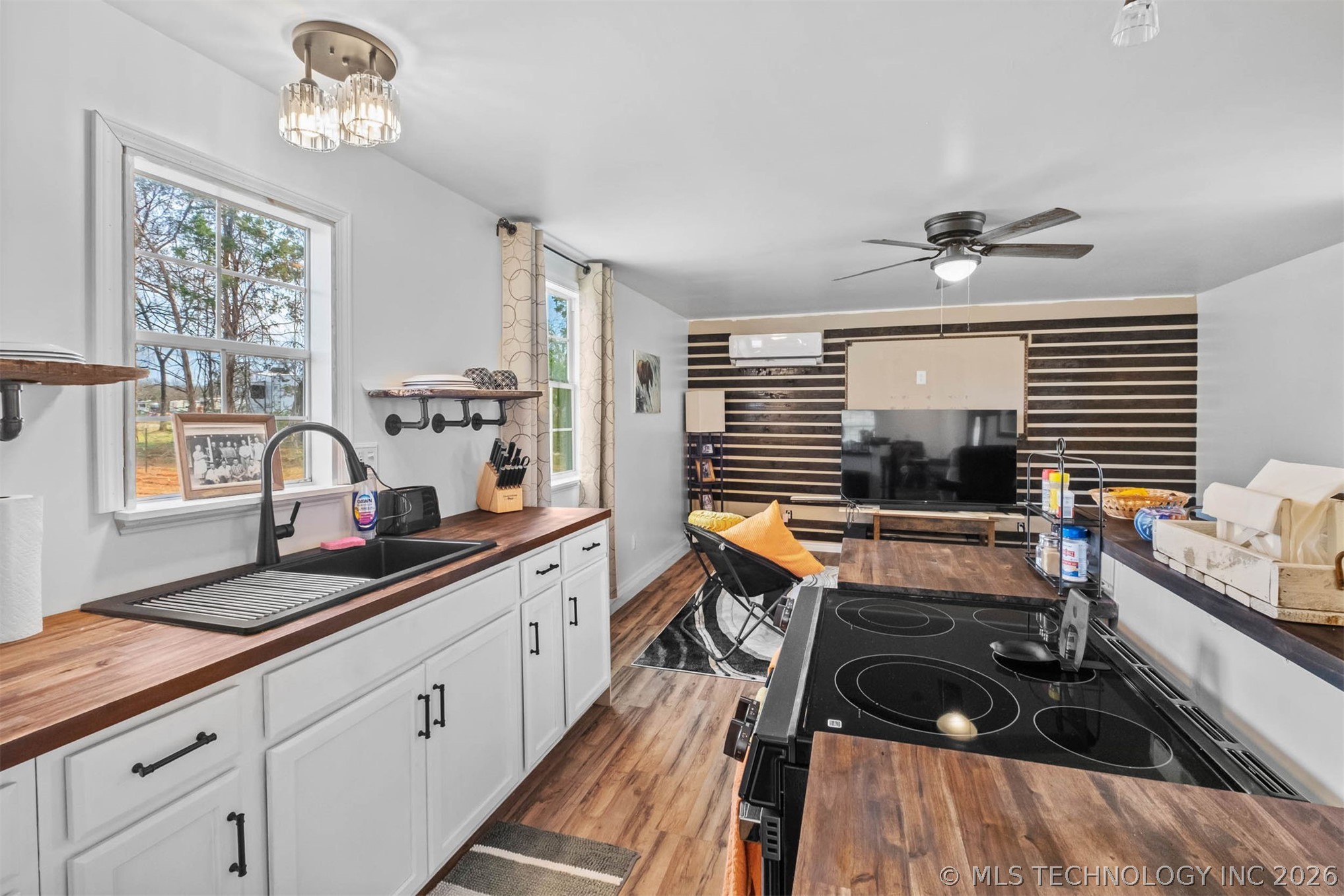 448933 Highway 100 Vian OK 74962