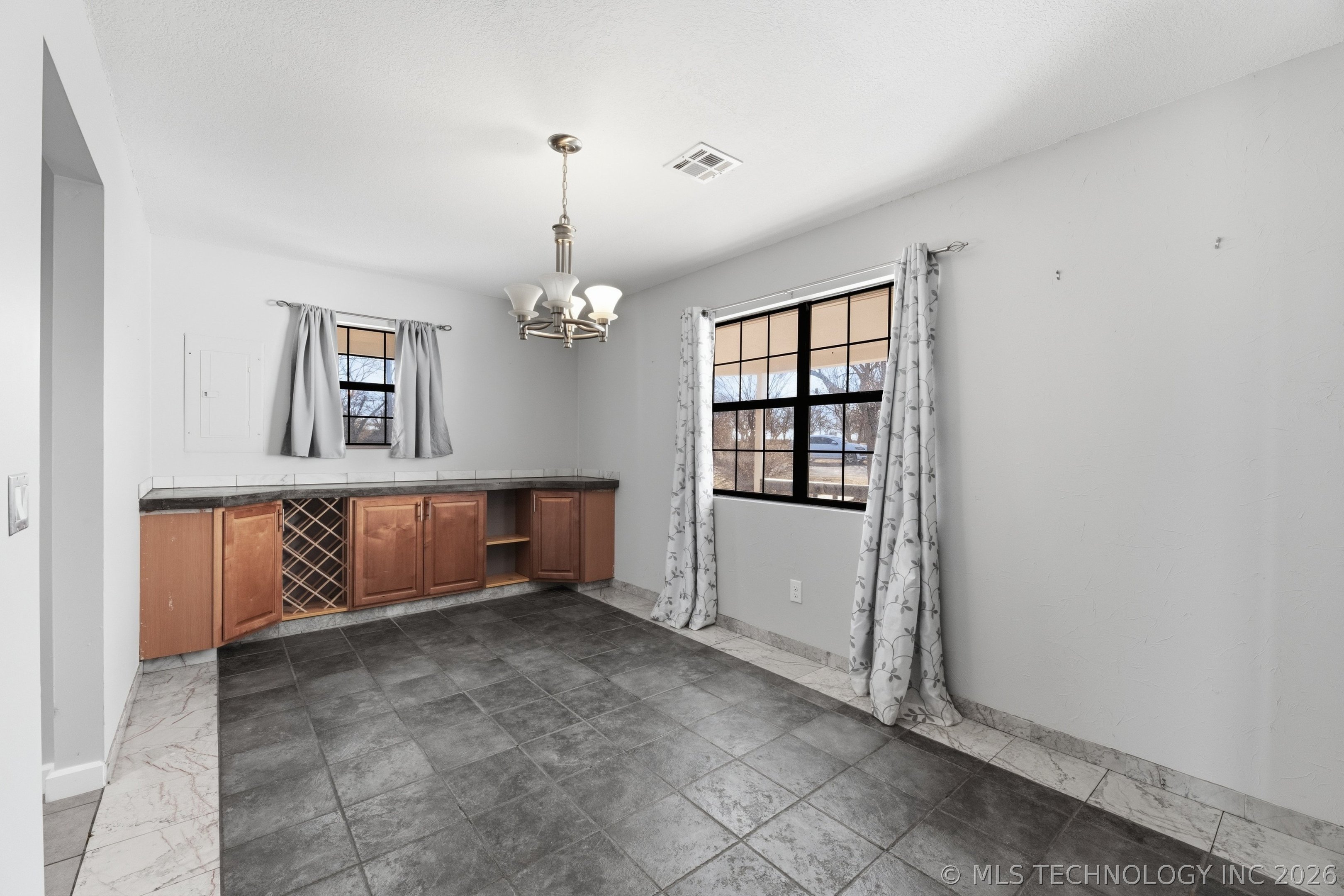 15201 S 4100 Road Claremore OK 74017