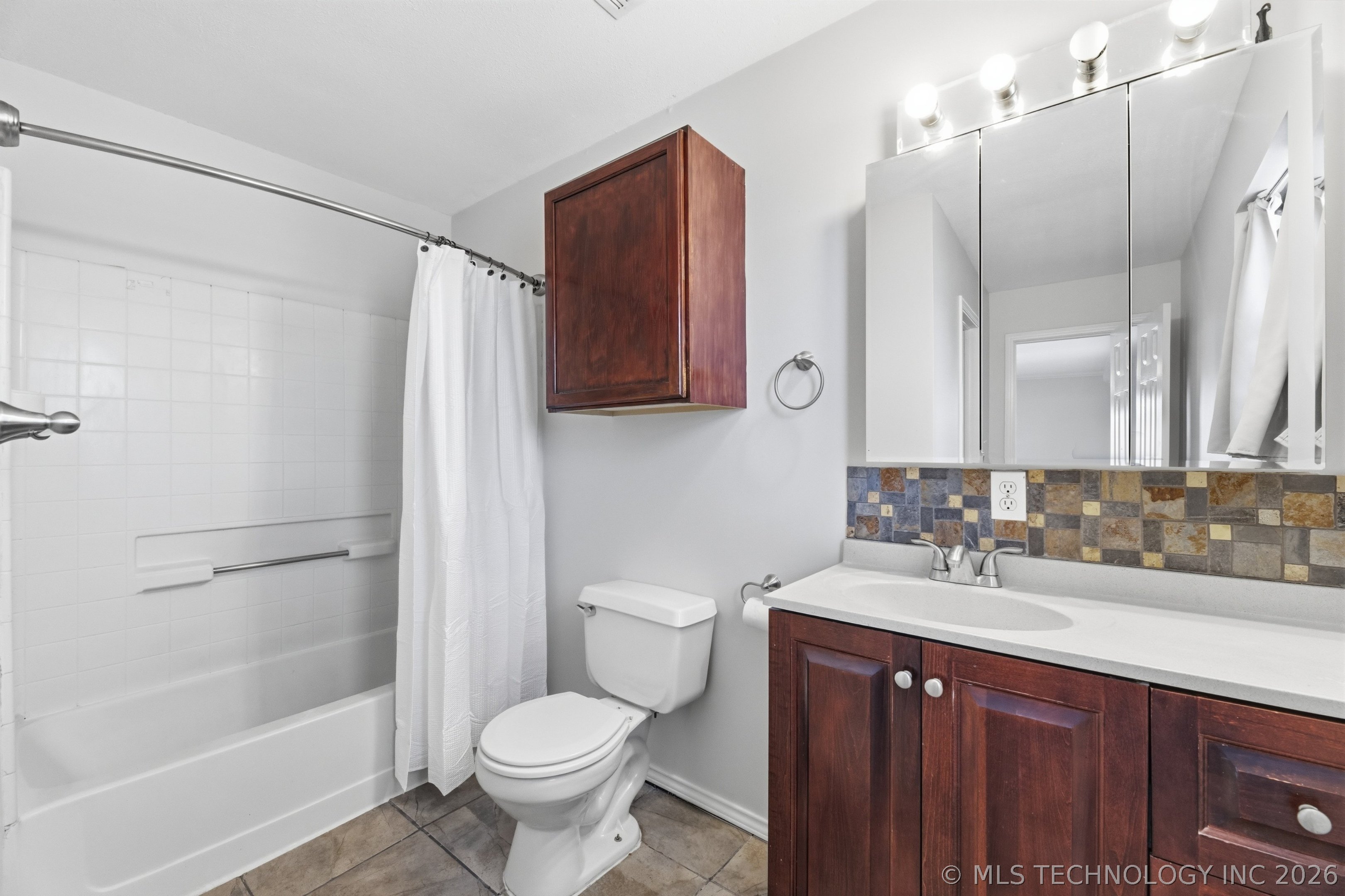 15201 S 4100 Road Claremore OK 74017