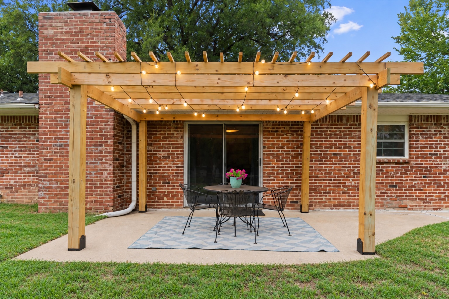 1250 Macklyn Lane Bartlesville OK 74006