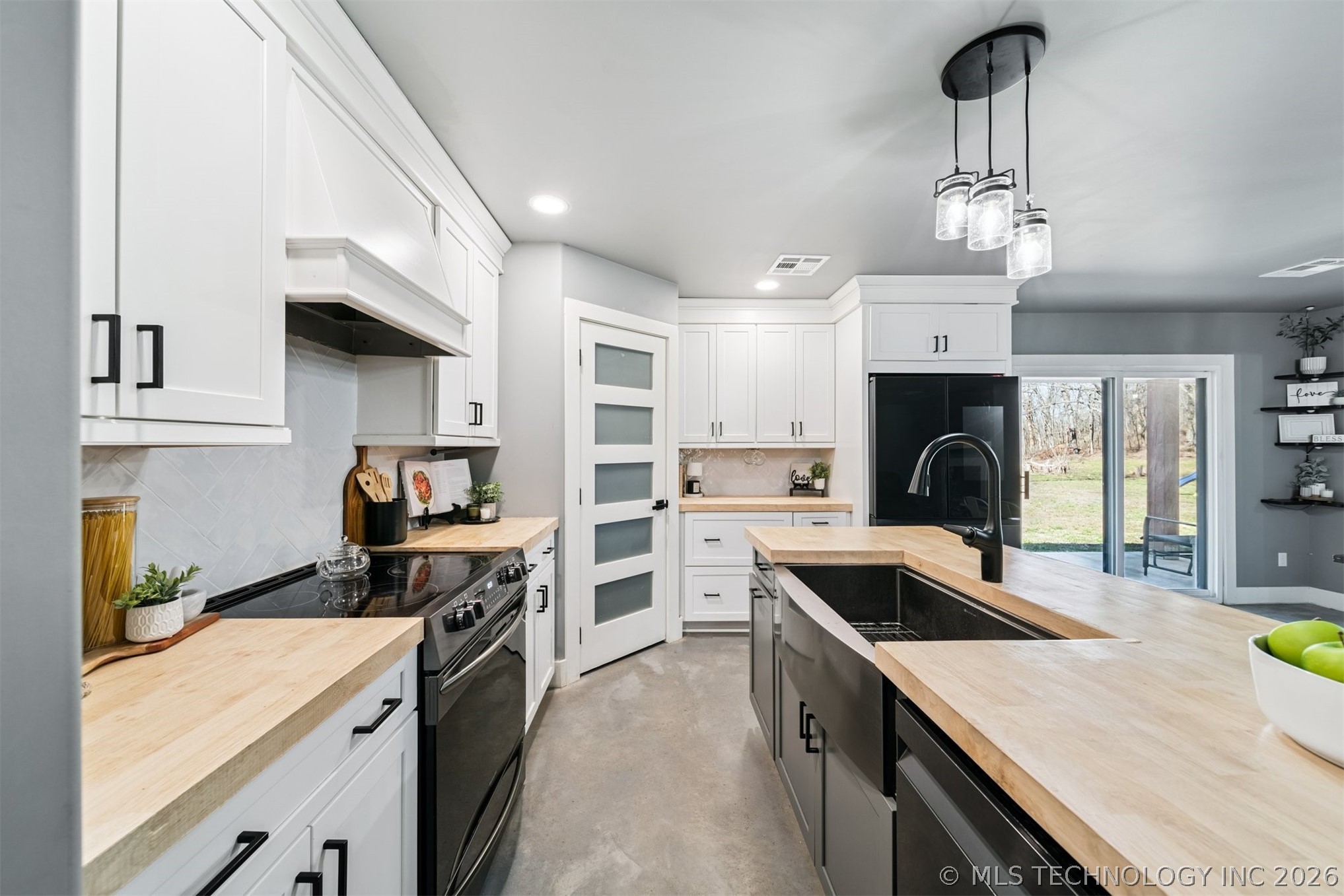 20870 S 4250 Road Claremore OK 74019