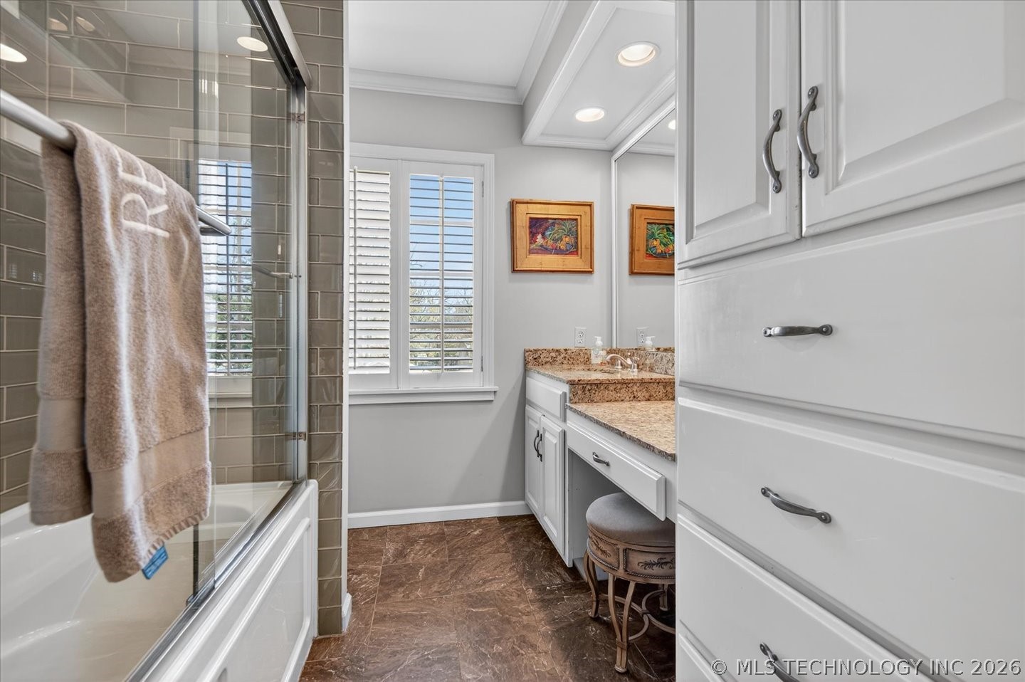 2317 London Lane Bartlesville OK 74006