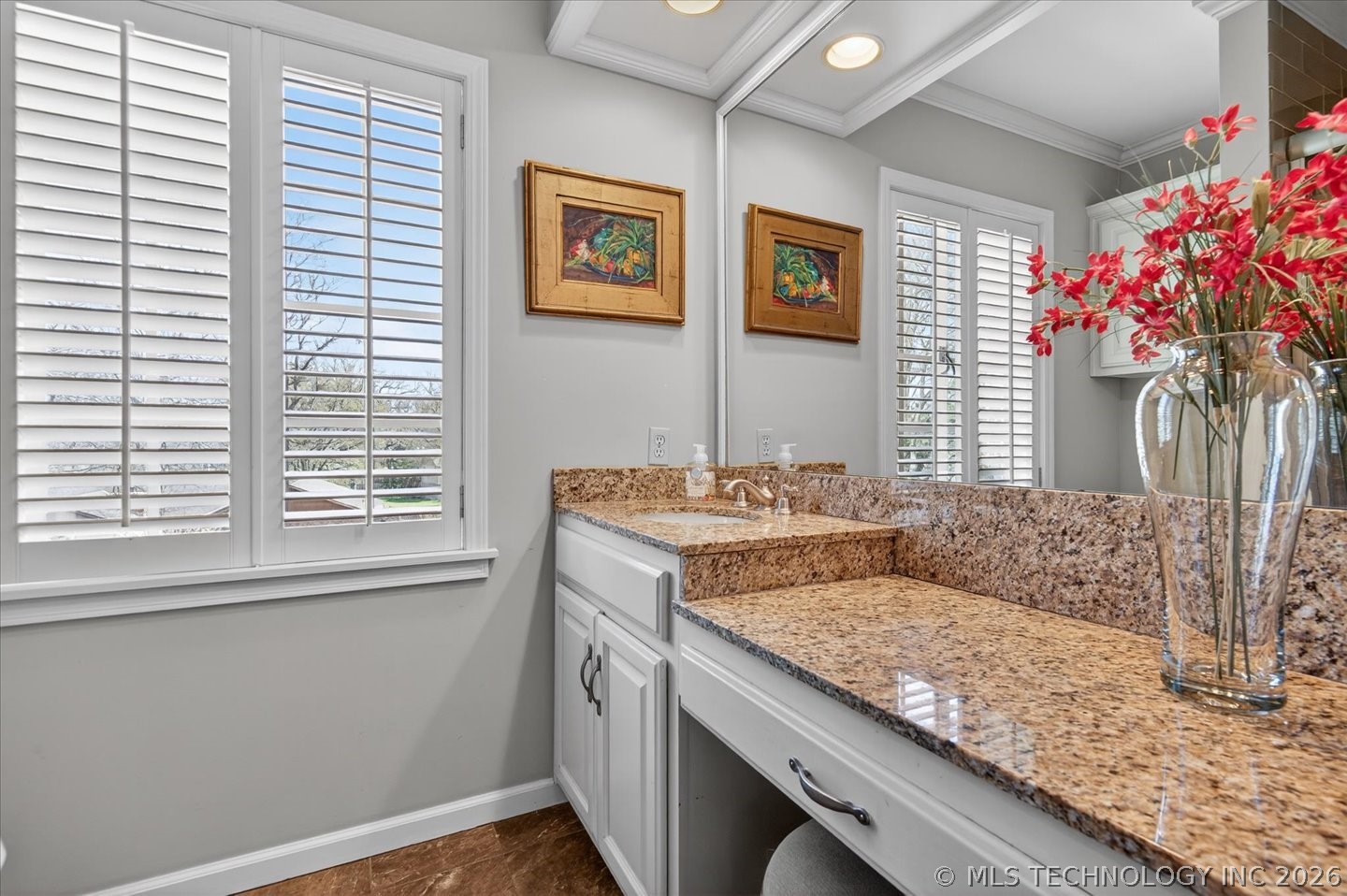 2317 London Lane Bartlesville OK 74006