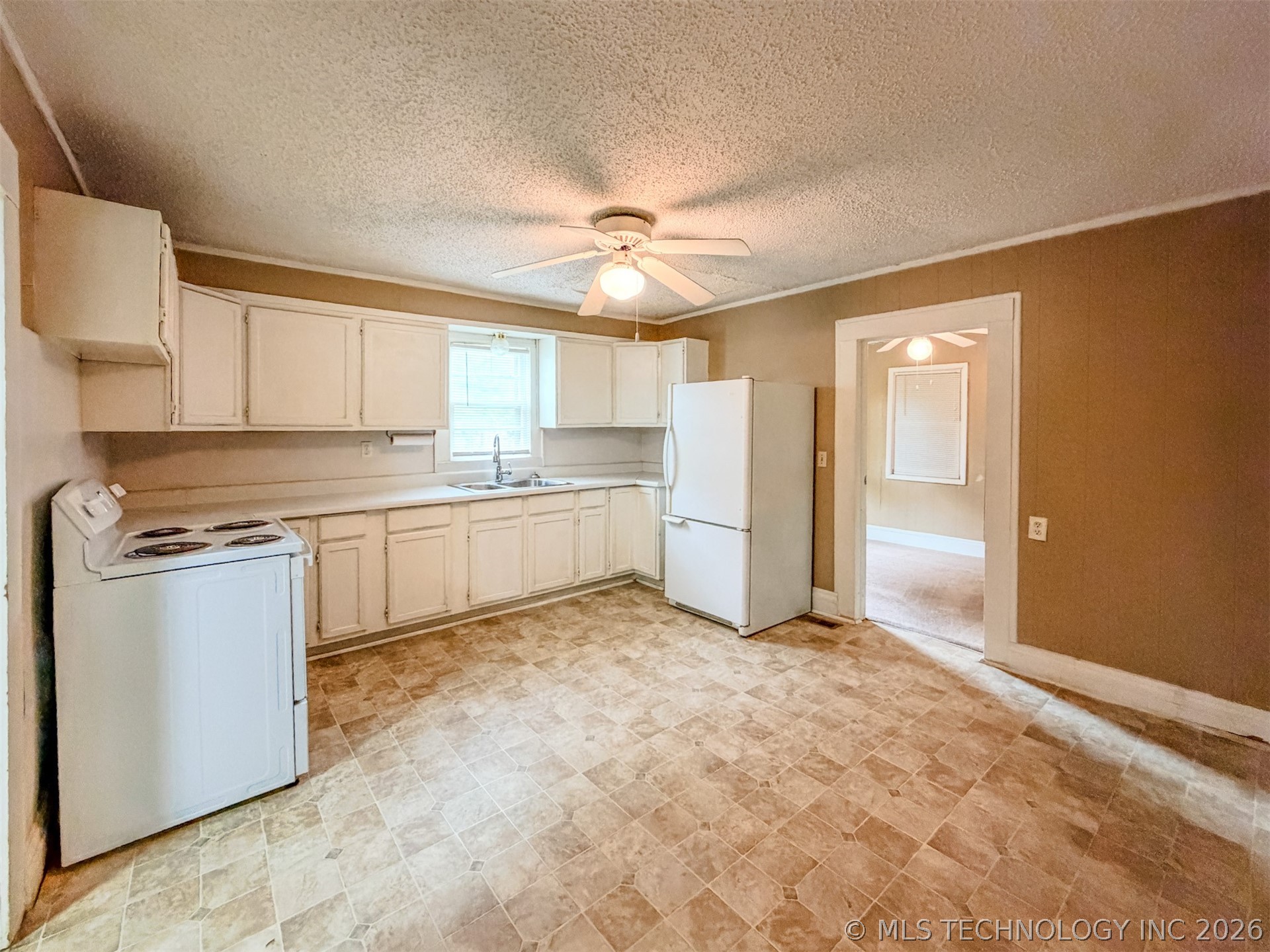 325 W Chickasaw Street Tahlequah OK 74464