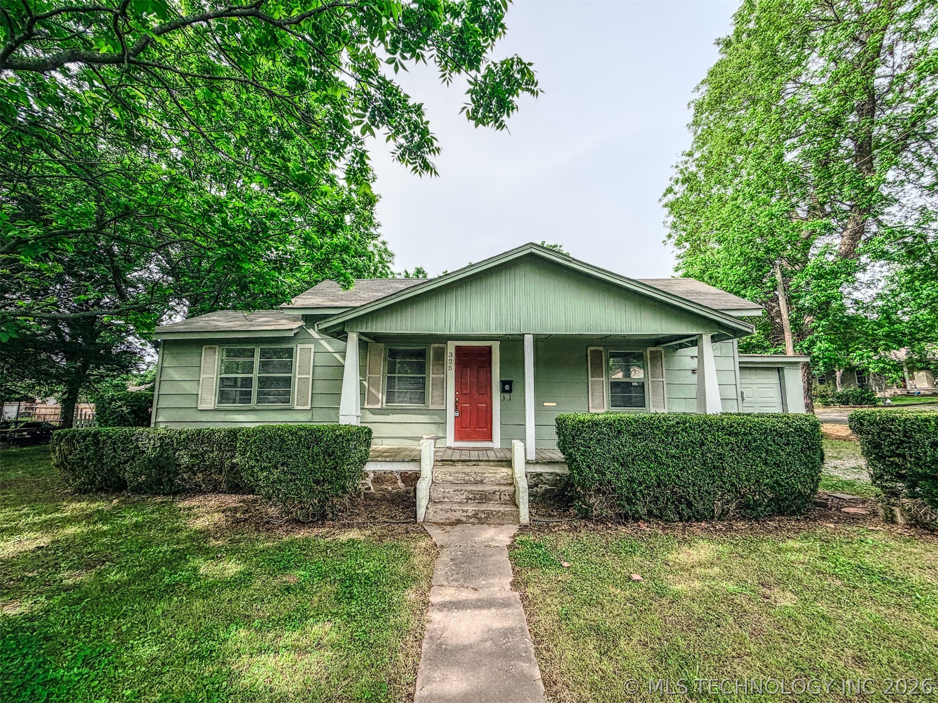 325 W Chickasaw Street Tahlequah OK 74464