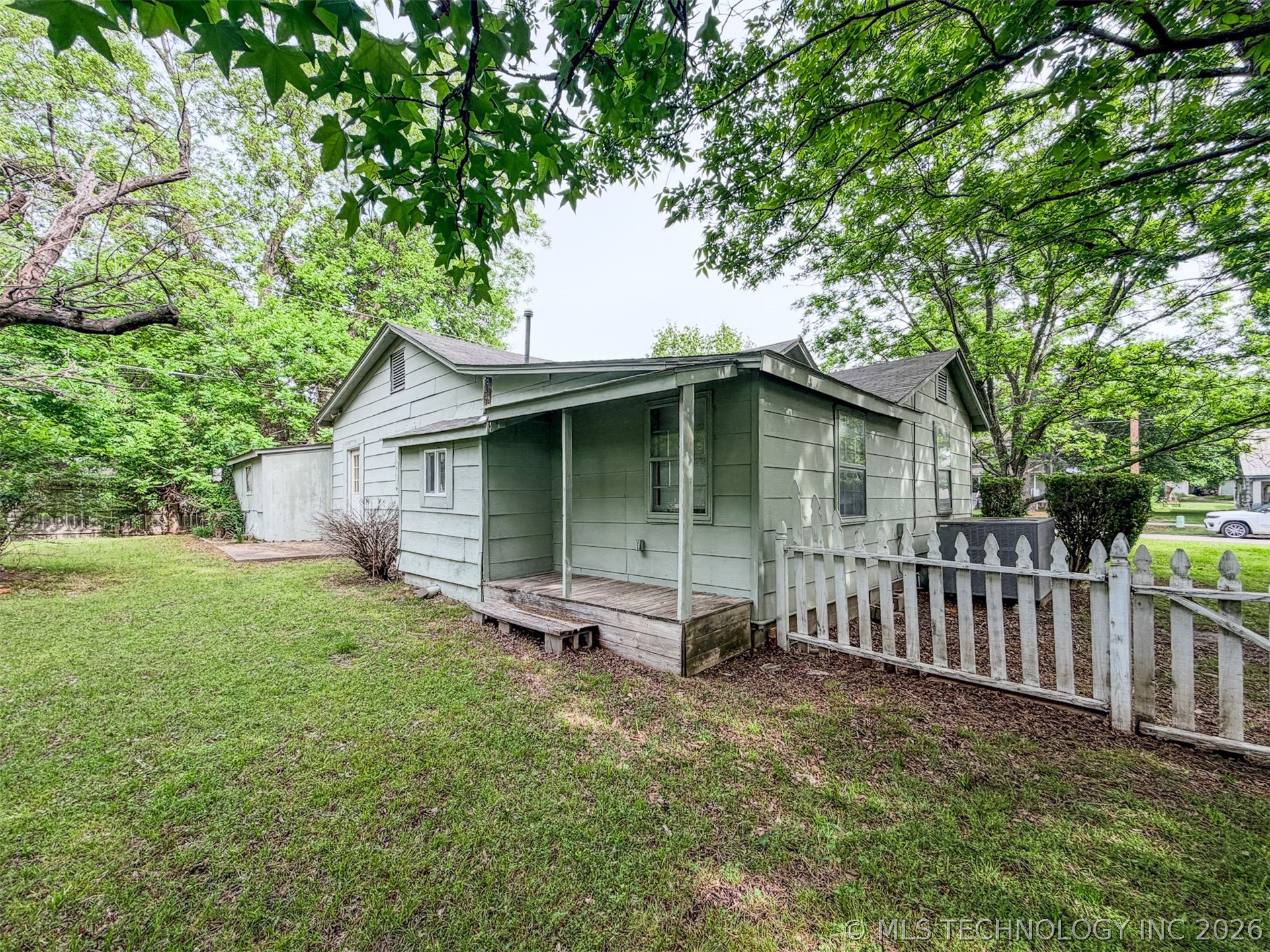 325 W Chickasaw Street Tahlequah OK 74464