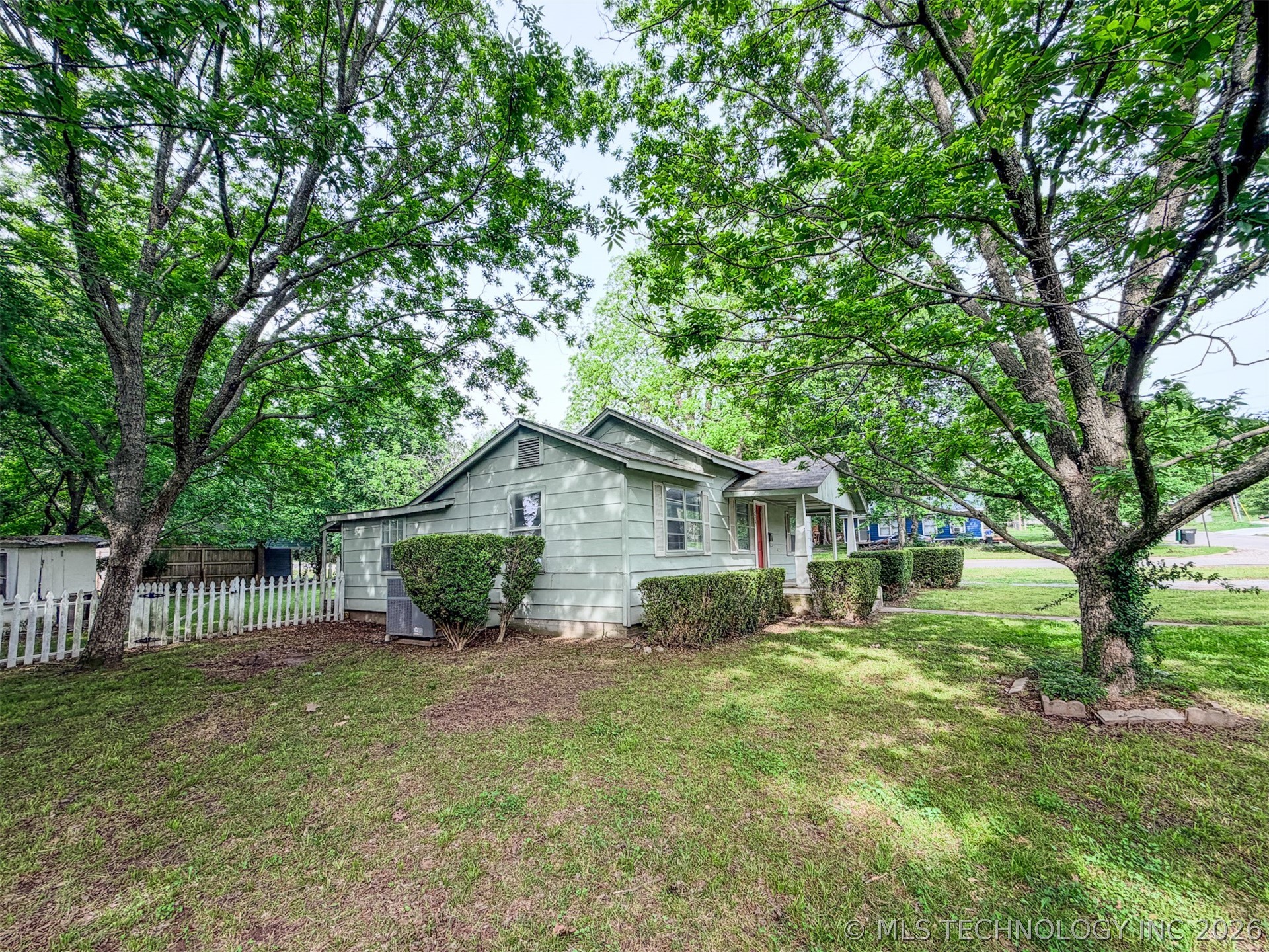 325 W Chickasaw Street Tahlequah OK 74464