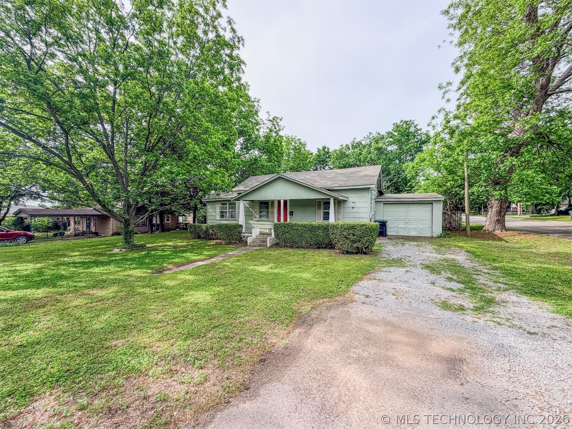 325 W Chickasaw Street Tahlequah OK 74464