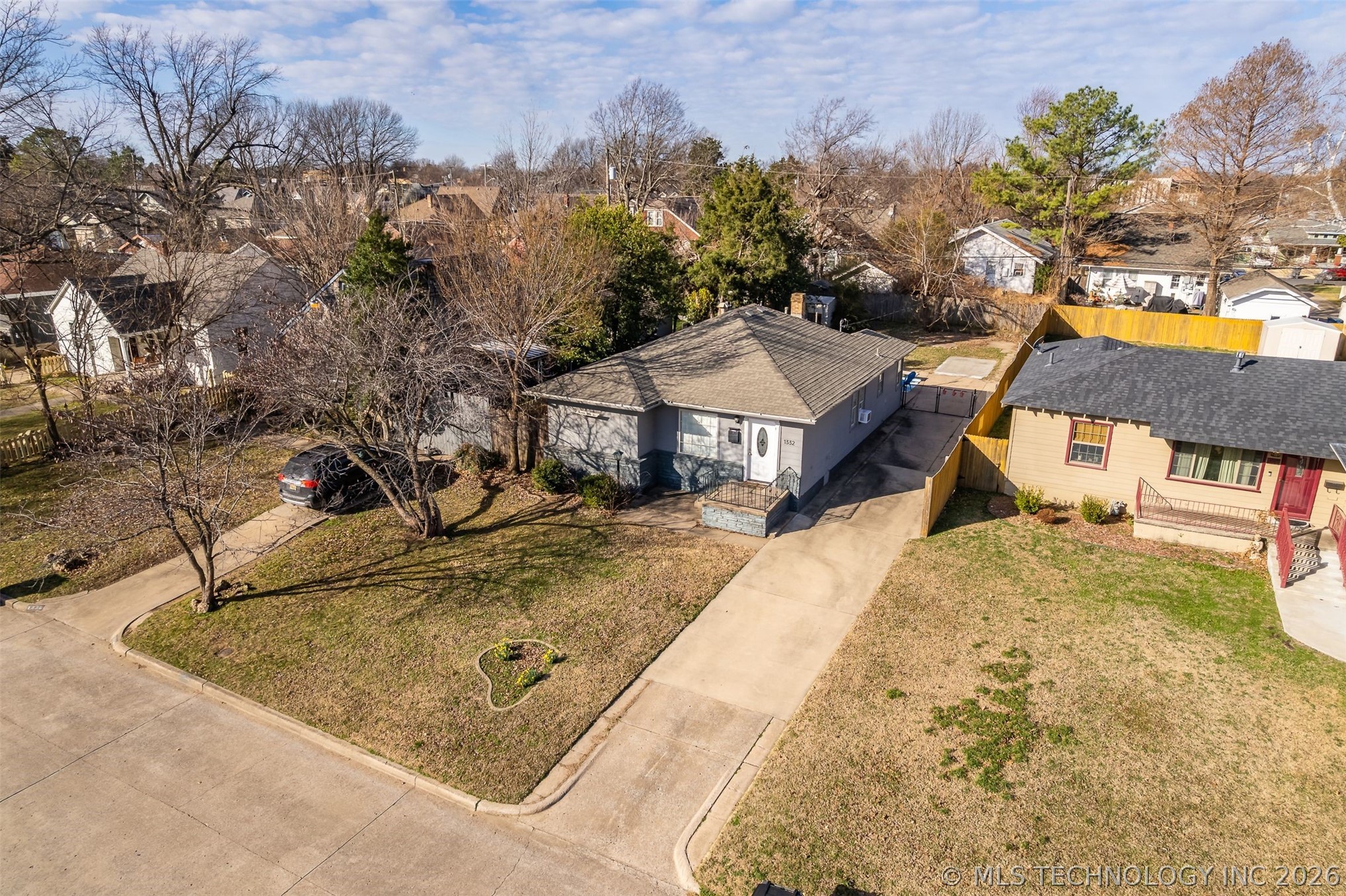 1332 S Knoxville Avenue Tulsa OK 74112
