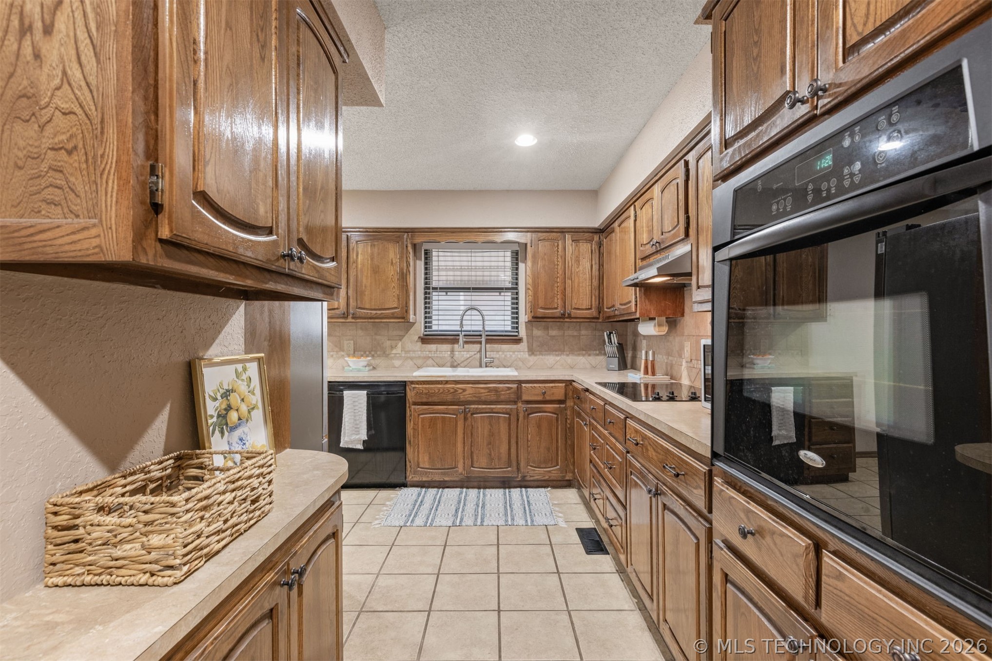 2620 W Broadway Street Broken Arrow OK 74012