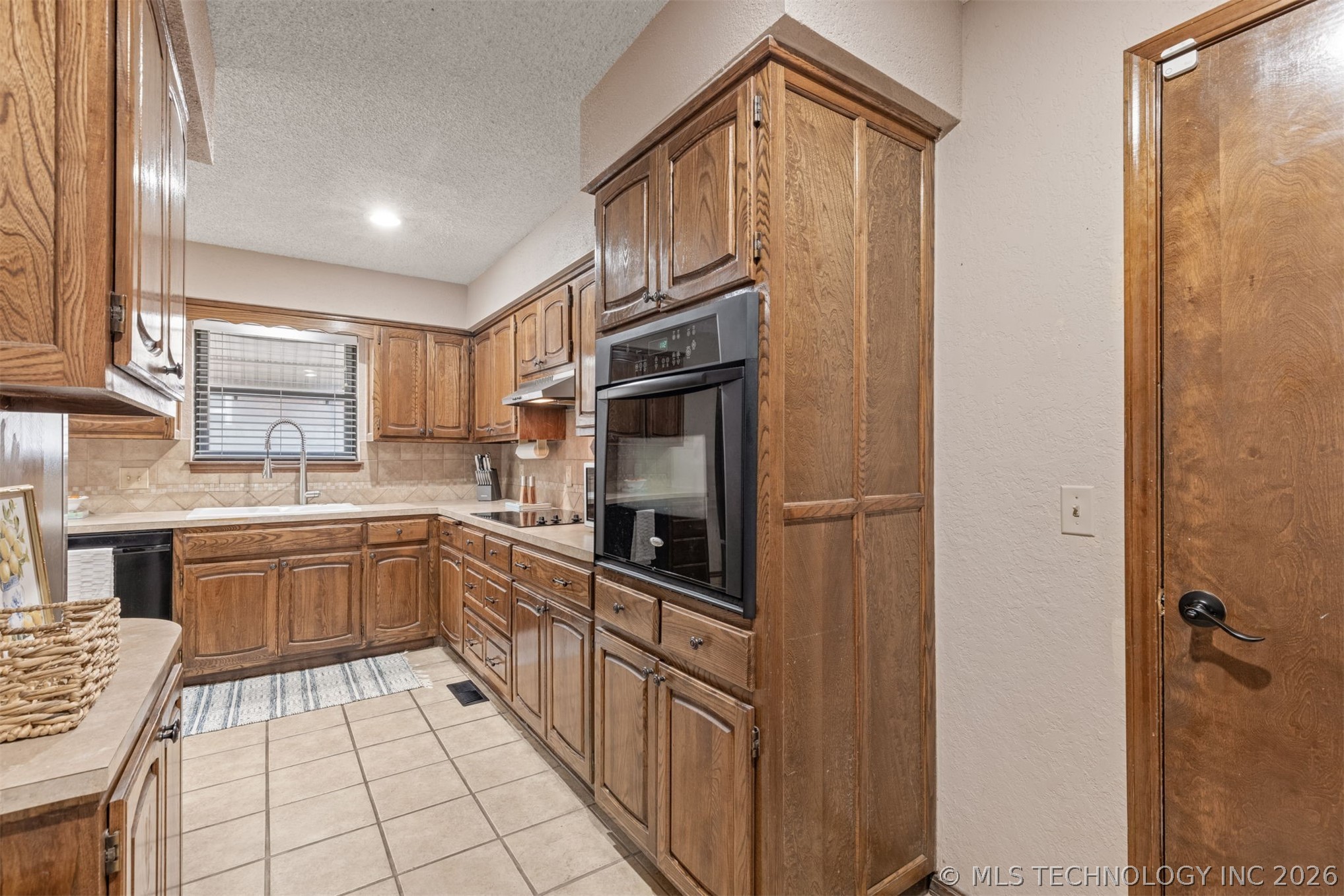 2620 W Broadway Street Broken Arrow OK 74012