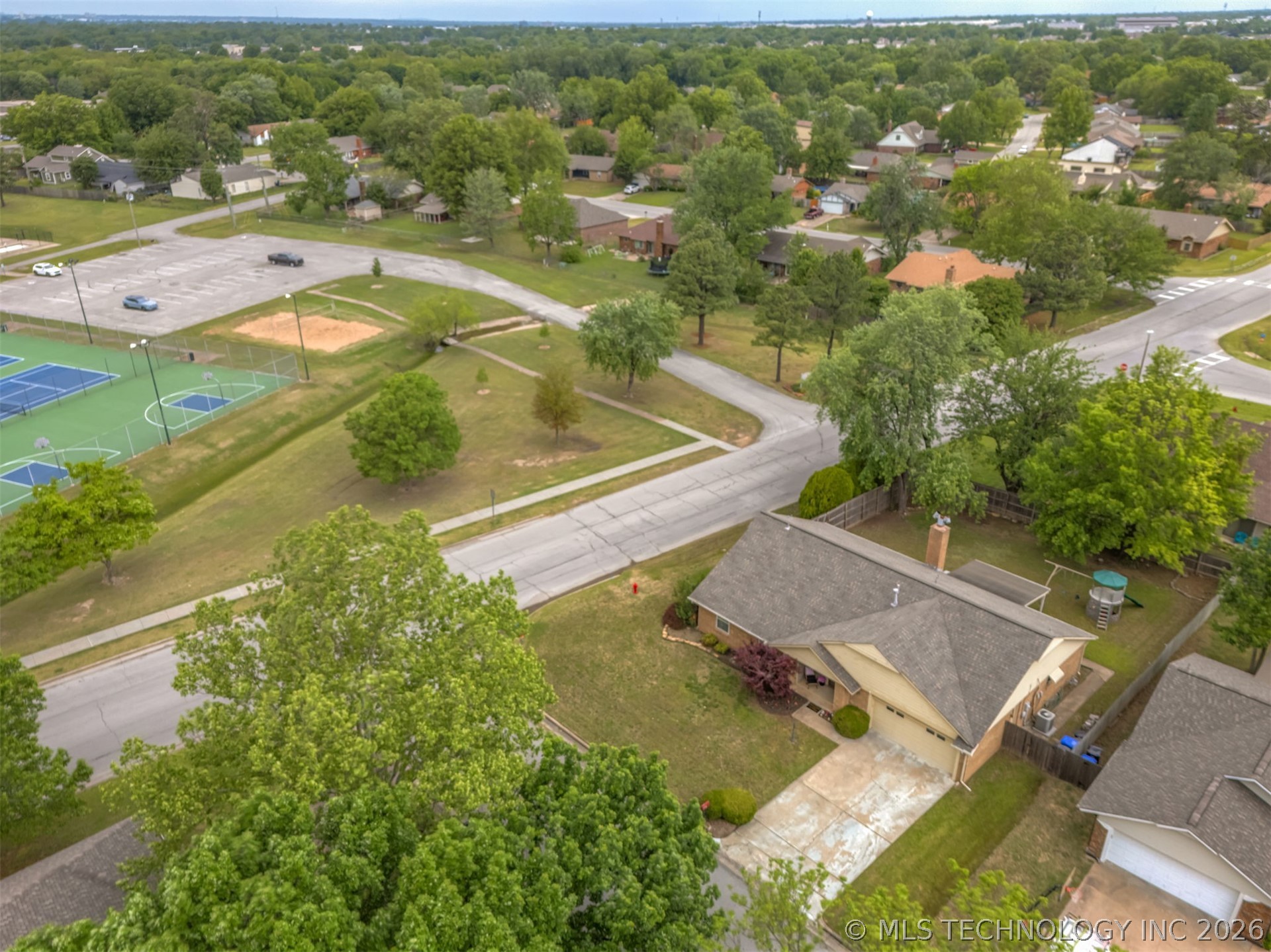 2620 W Broadway Street Broken Arrow OK 74012