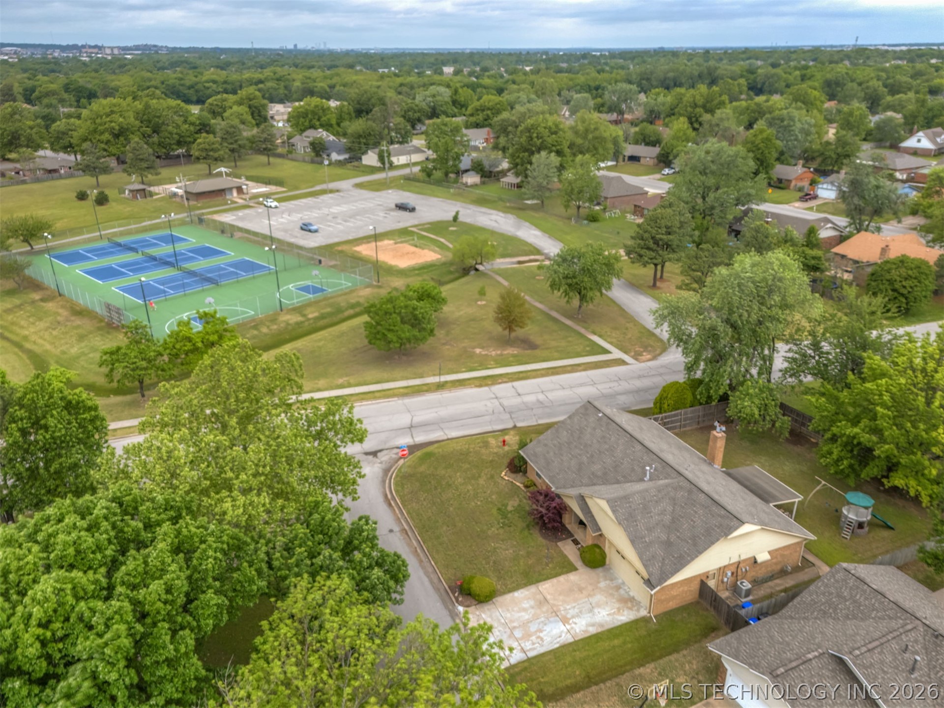 2620 W Broadway Street Broken Arrow OK 74012