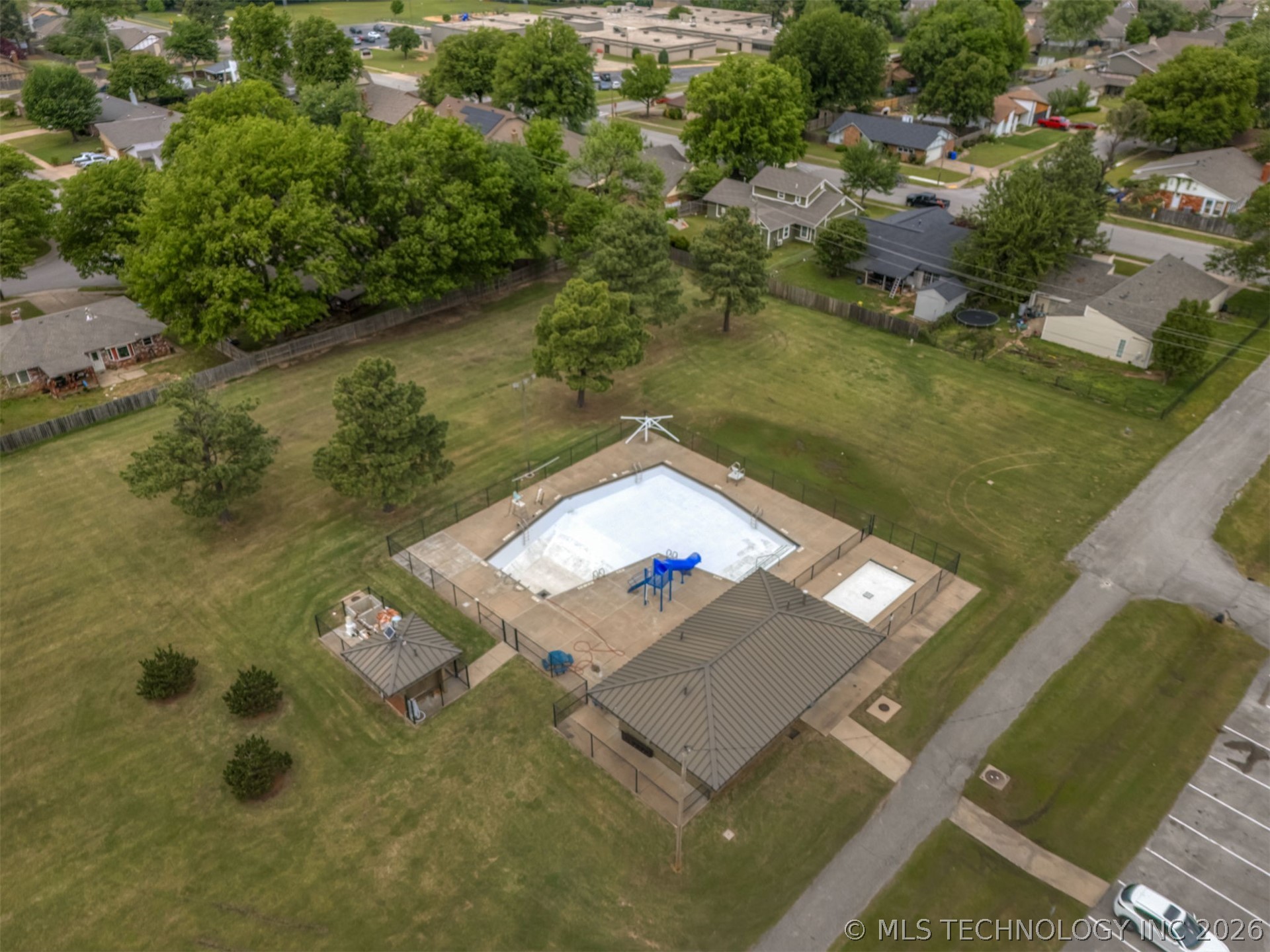 2620 W Broadway Street Broken Arrow OK 74012