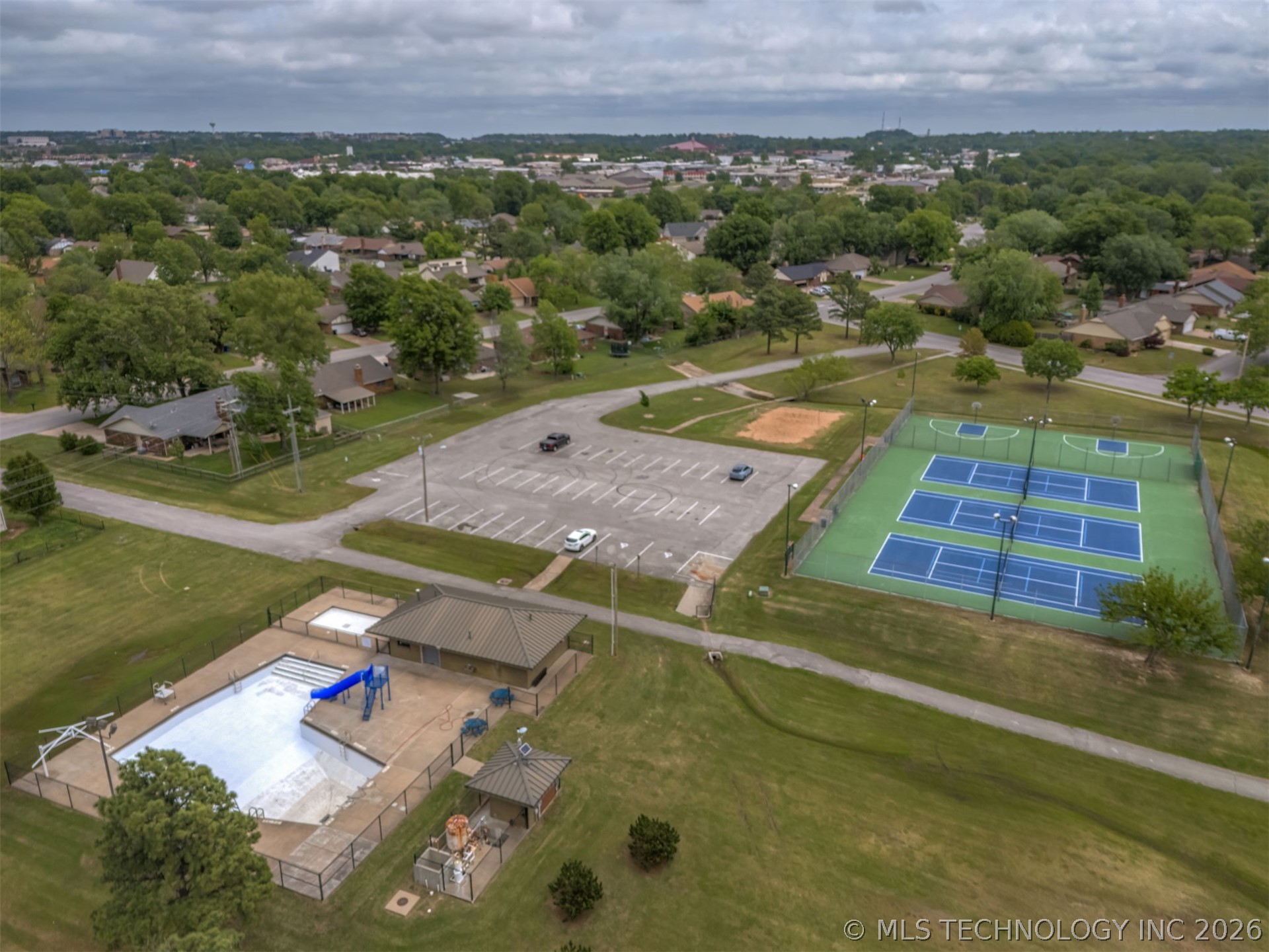 2620 W Broadway Street Broken Arrow OK 74012
