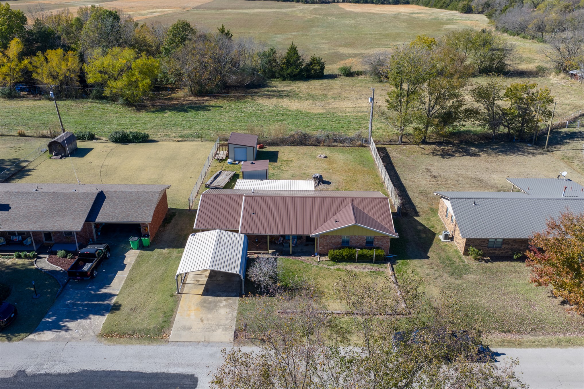 503 S 9 Street Okemah OK 74859