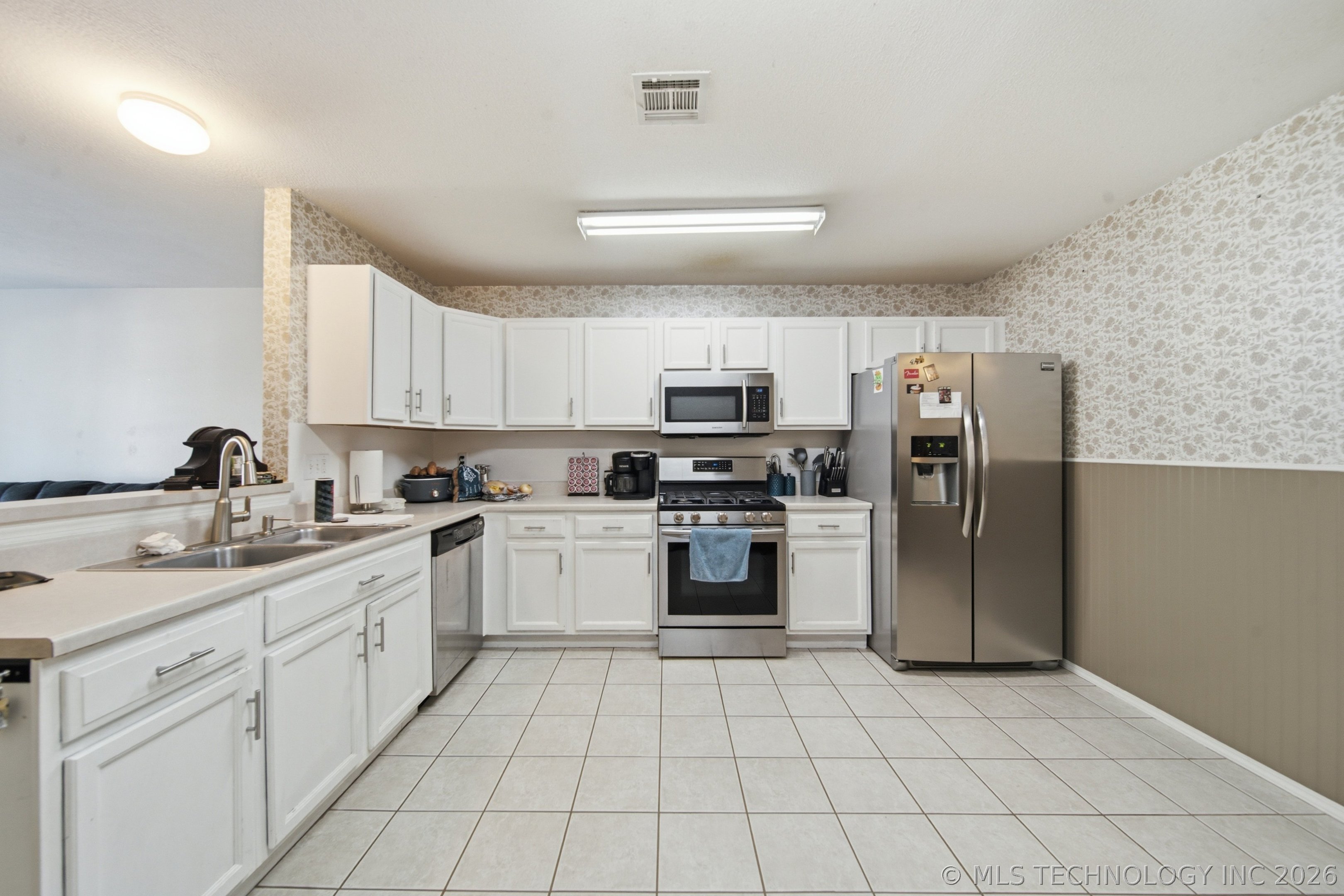 1922 Lexington Road Claremore OK 74017