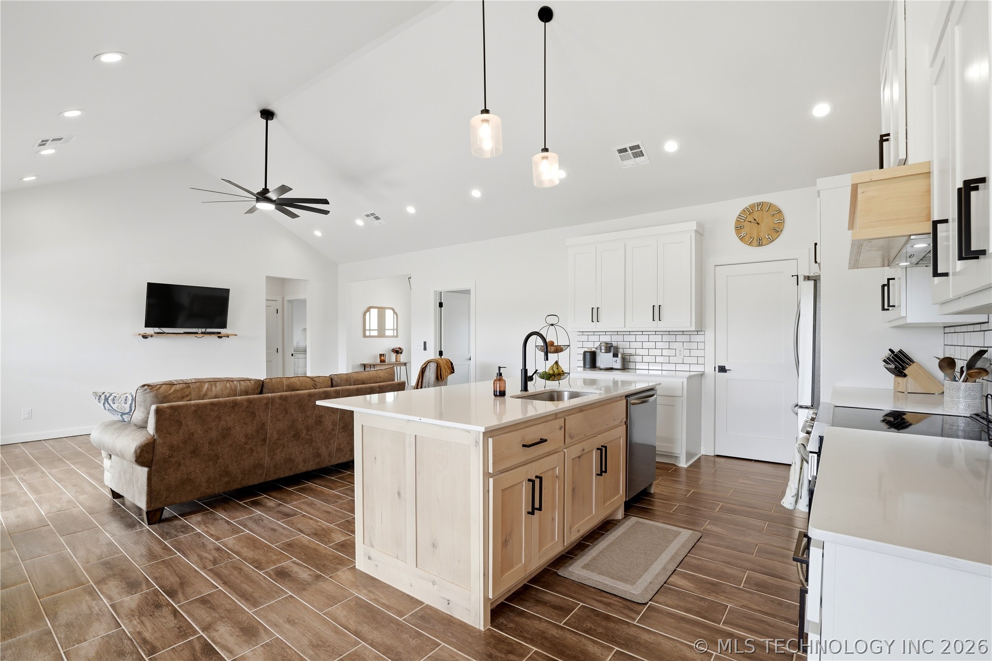 9862 N 49th Street Wagoner OK 74467