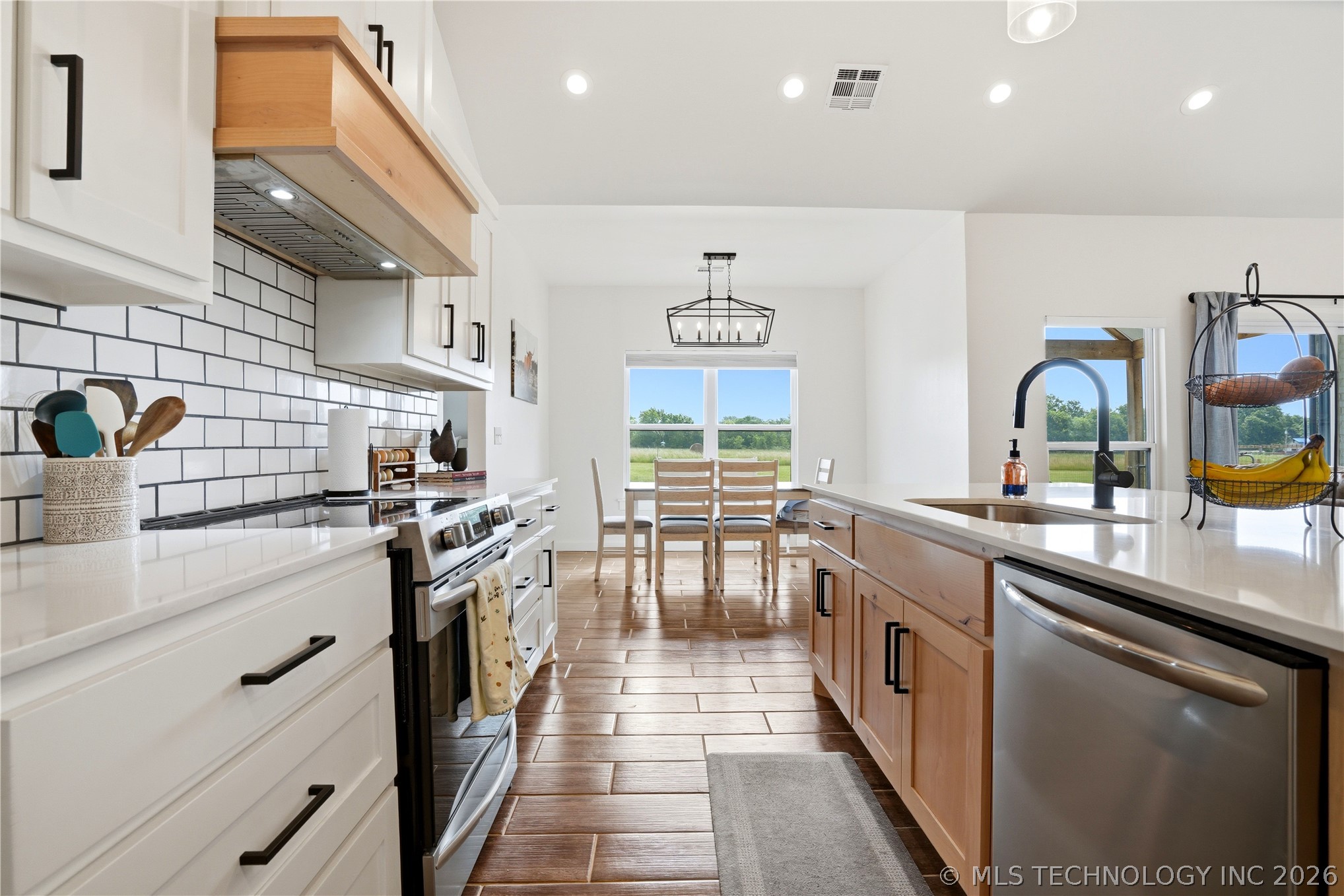 9862 N 49th Street Wagoner OK 74467