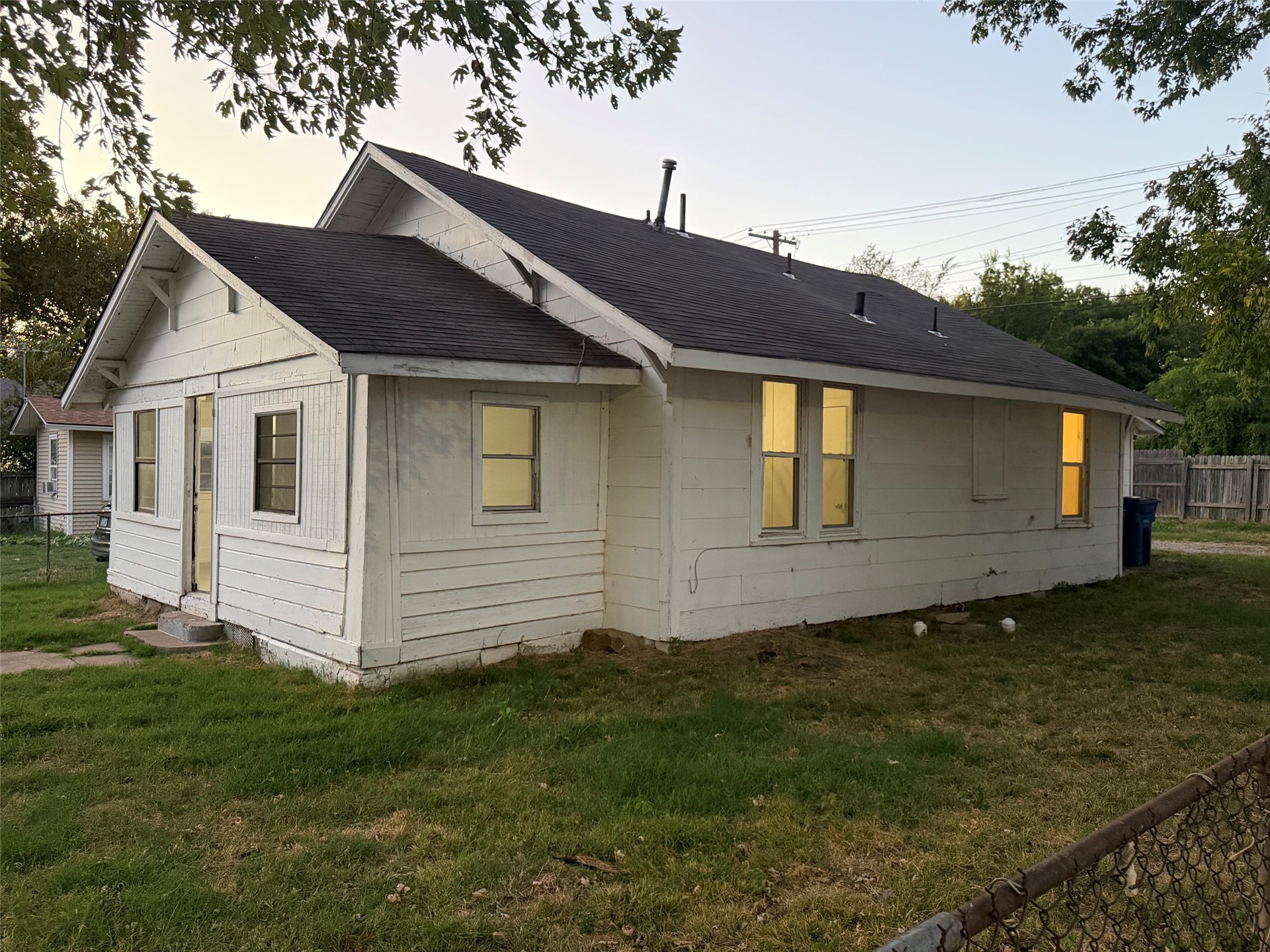 1903 W Easton Court Tulsa OK 74127