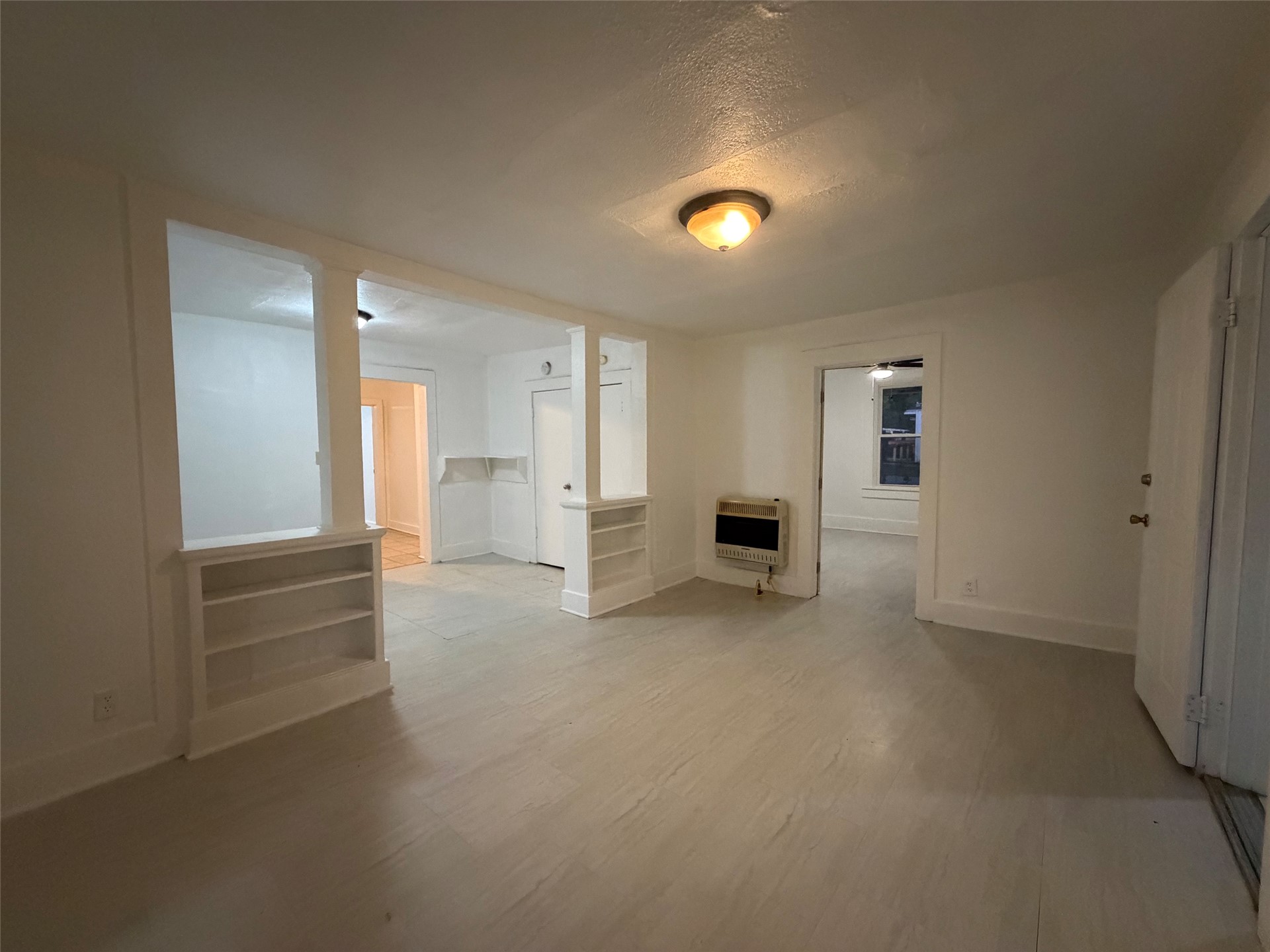 1903 W Easton Court Tulsa OK 74127