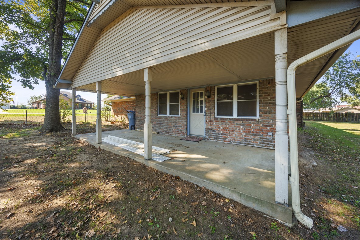 1202 SW 20th Street Wagoner OK 74467