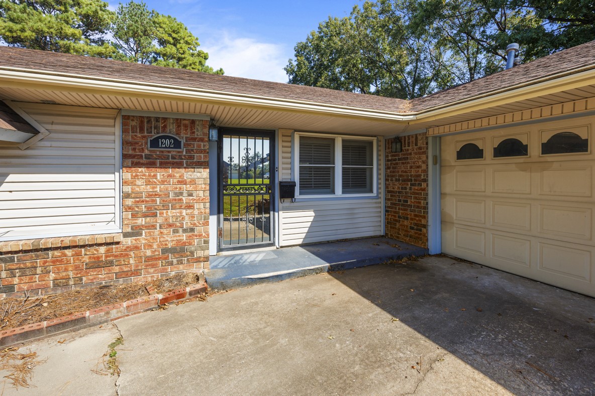 1202 SW 20th Street Wagoner OK 74467