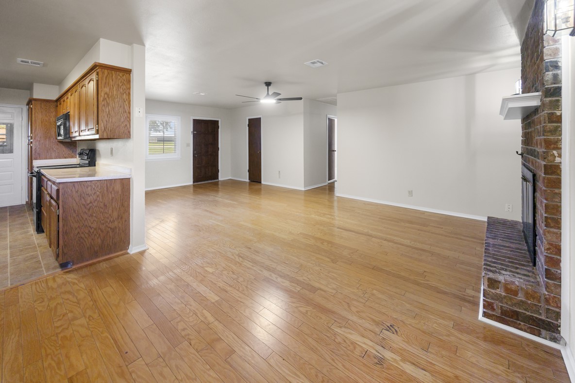1202 SW 20th Street Wagoner OK 74467