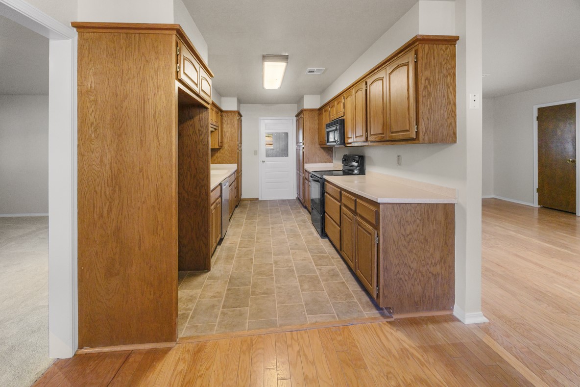 1202 SW 20th Street Wagoner OK 74467