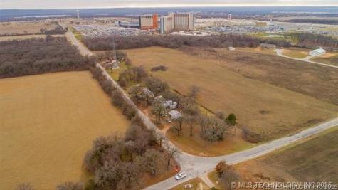 21038 Merle Wolfe Road Marietta OK 73459